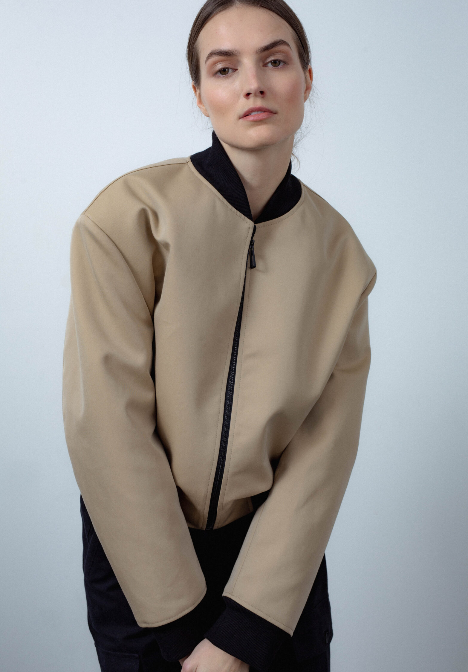 expect bomber sand | unlabel ss23