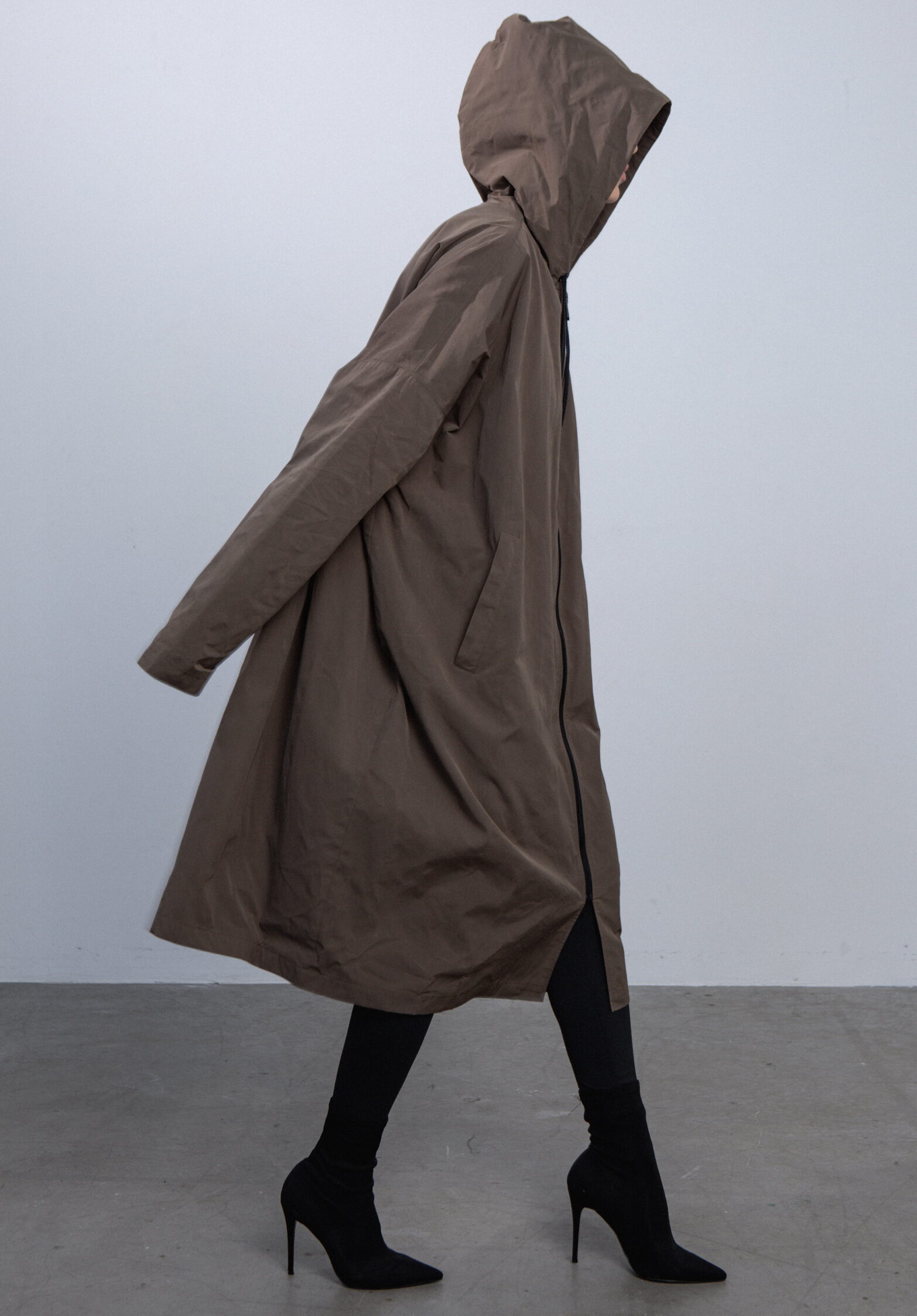 macau raincoat | unlabel ss'23