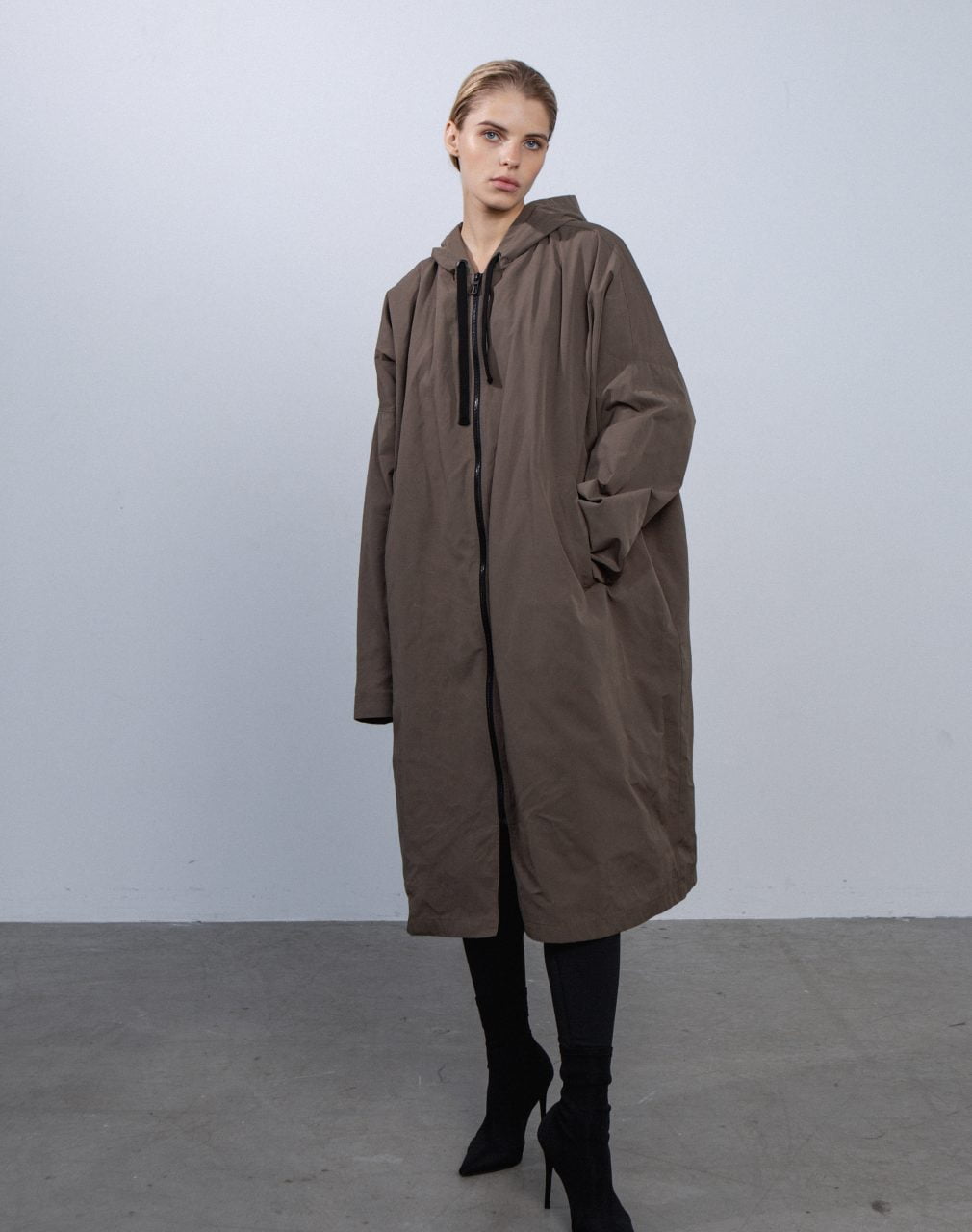 macau raincoat | unlabel ss'23