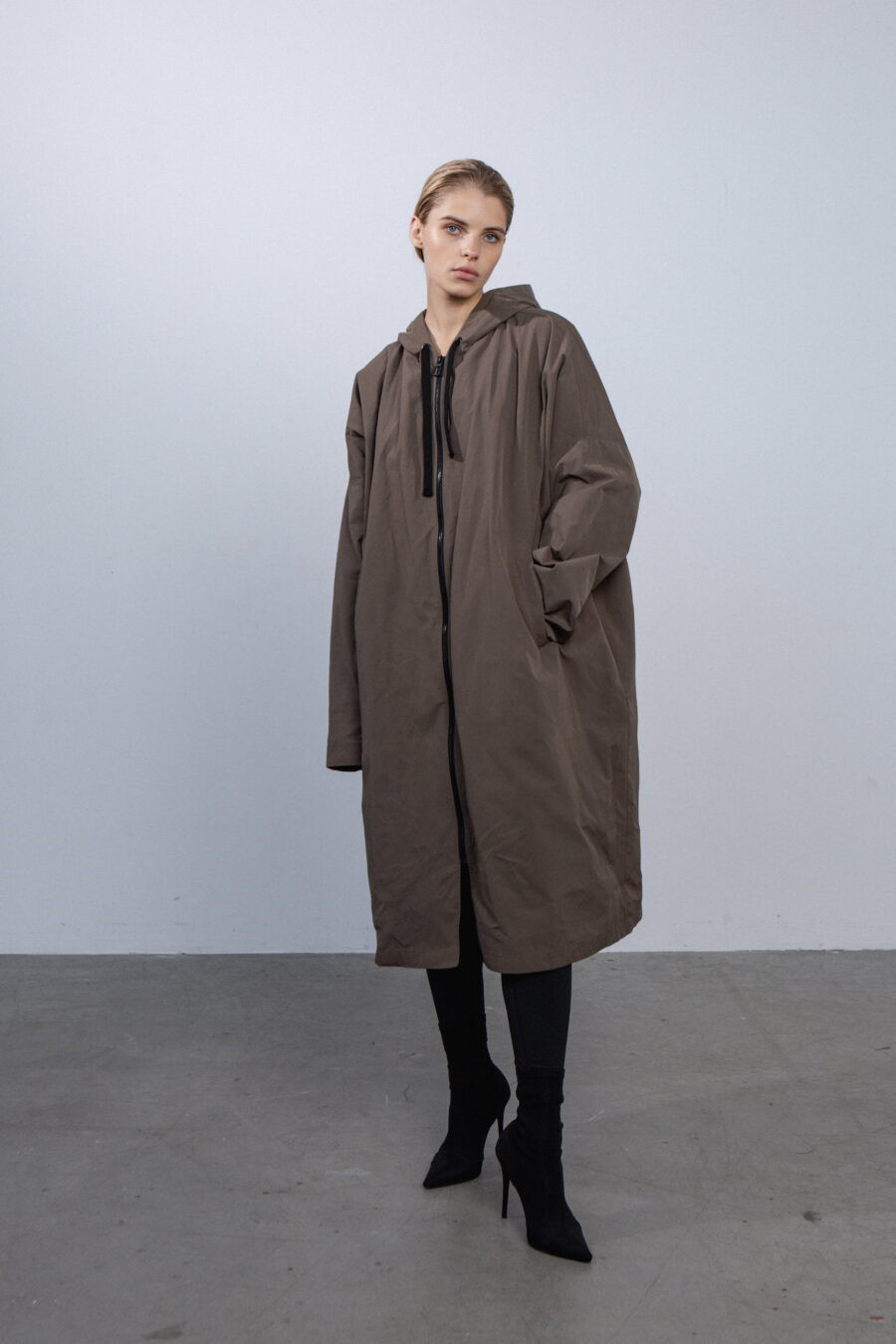 macau raincoat | unlabel ss'23