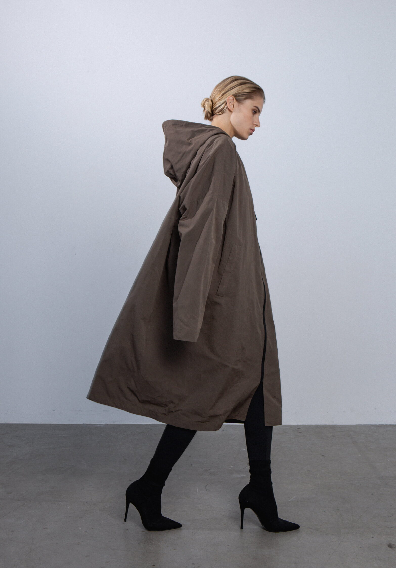 macau raincoat | unlabel ss'23