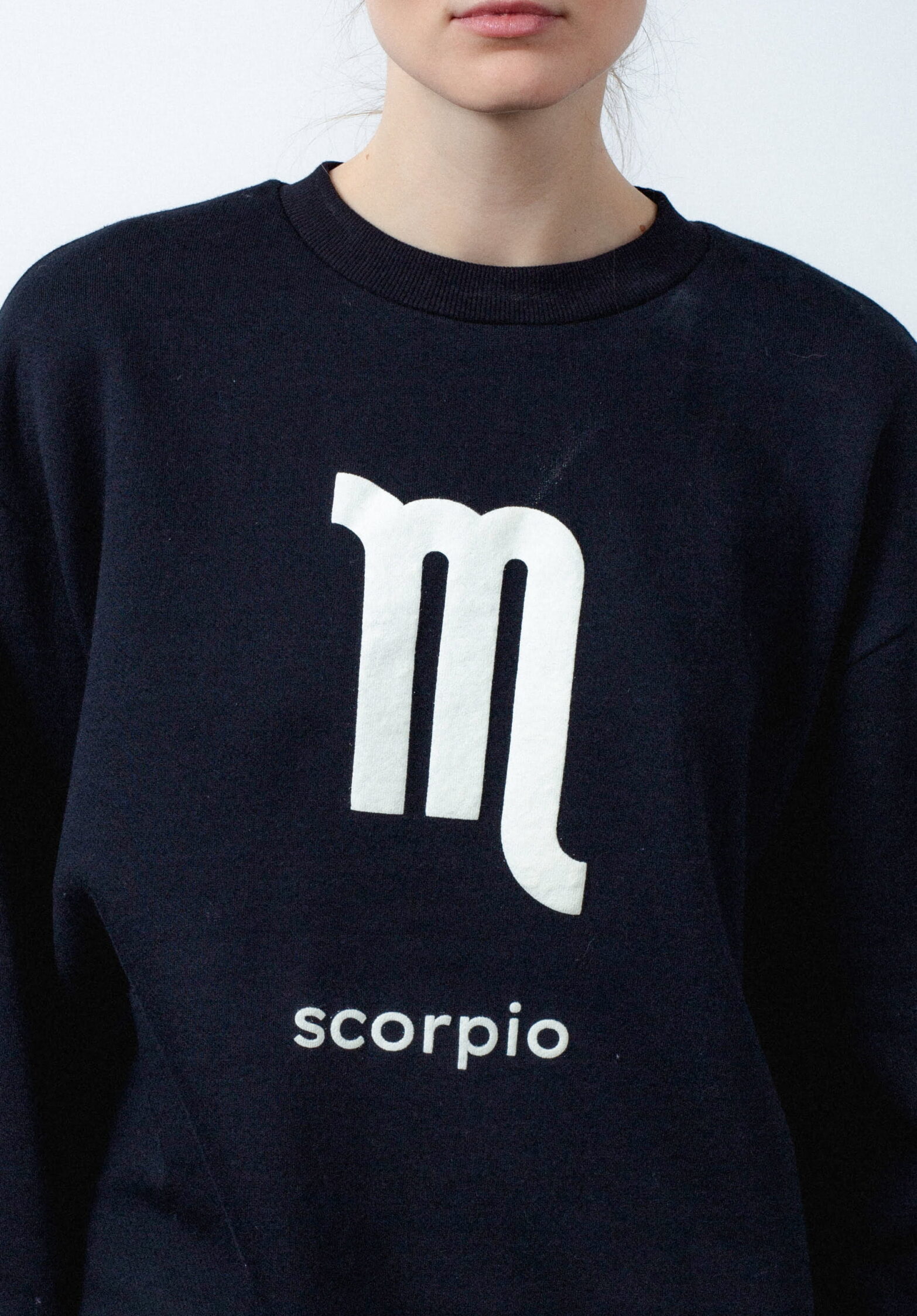 scorpio sweater | unlabel ss'23