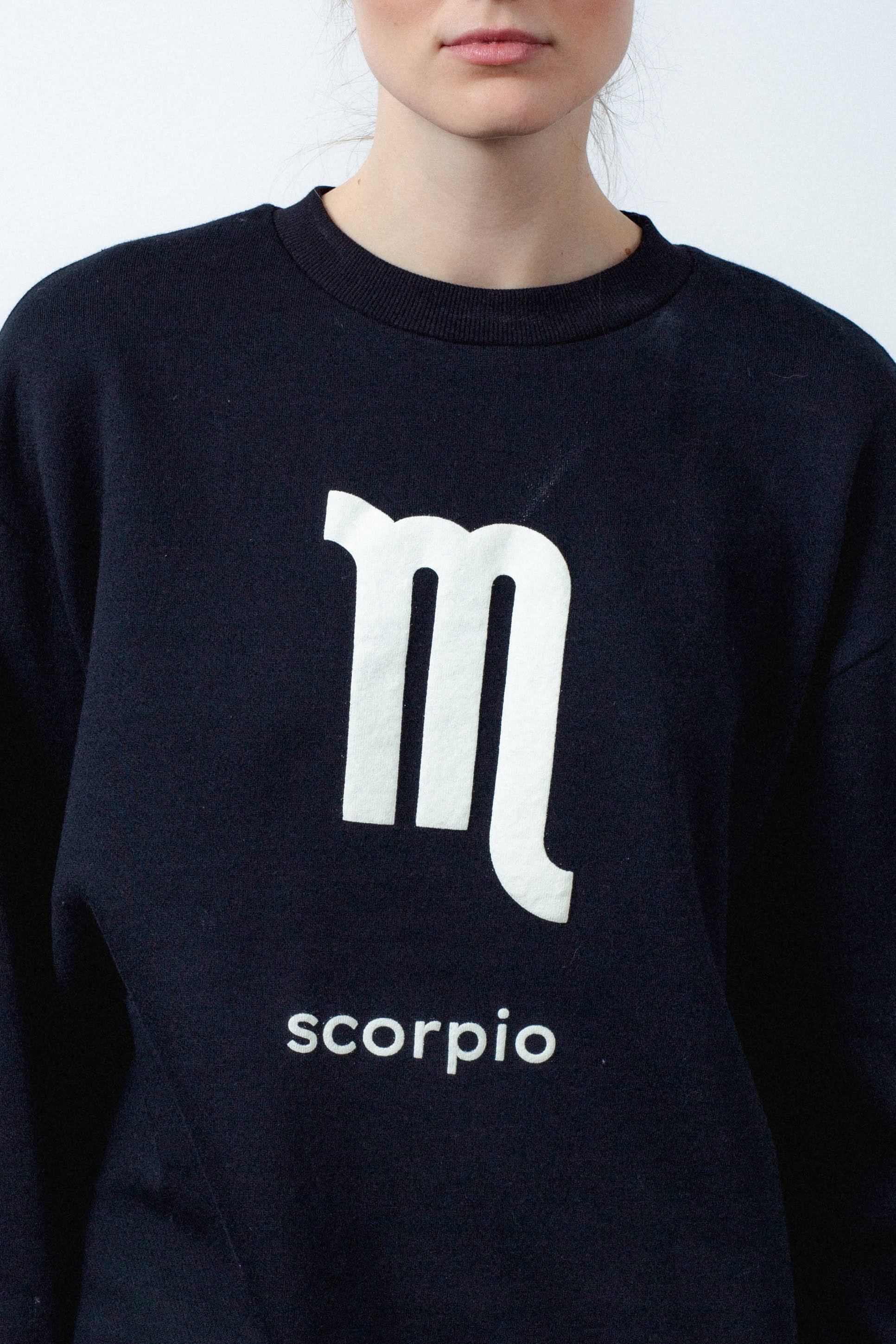 scorpio sweater | unlabel ss'23