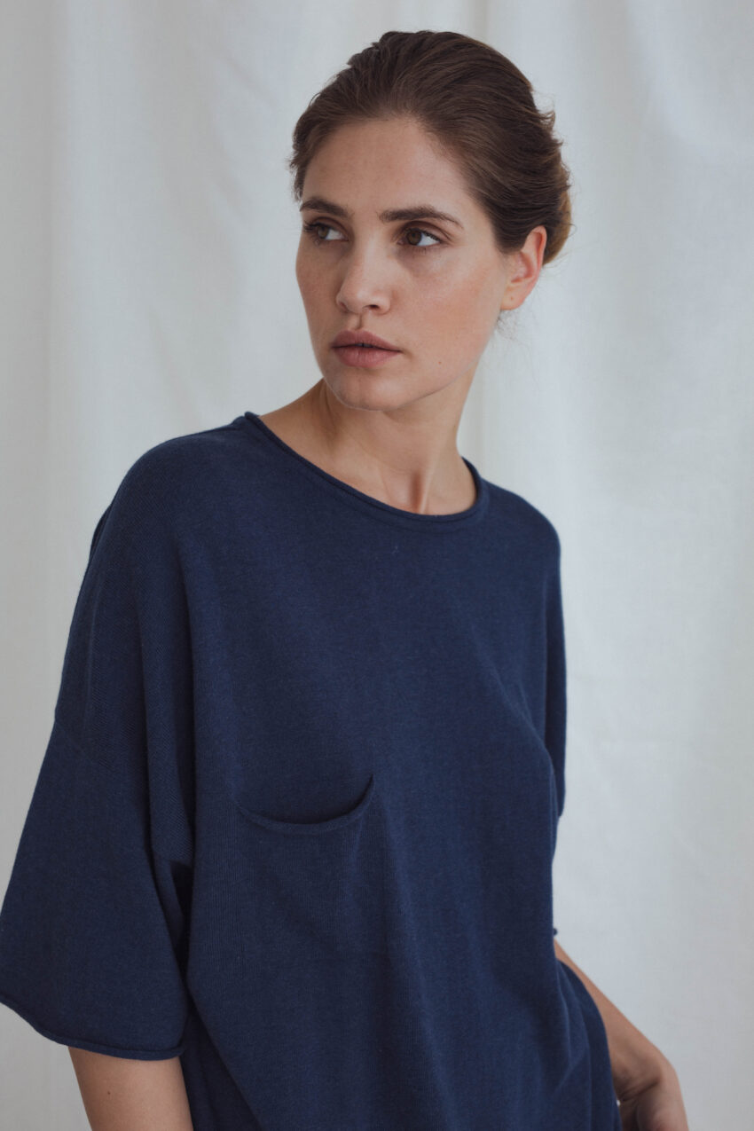 dare sweater, dark blue | unlabel ss23