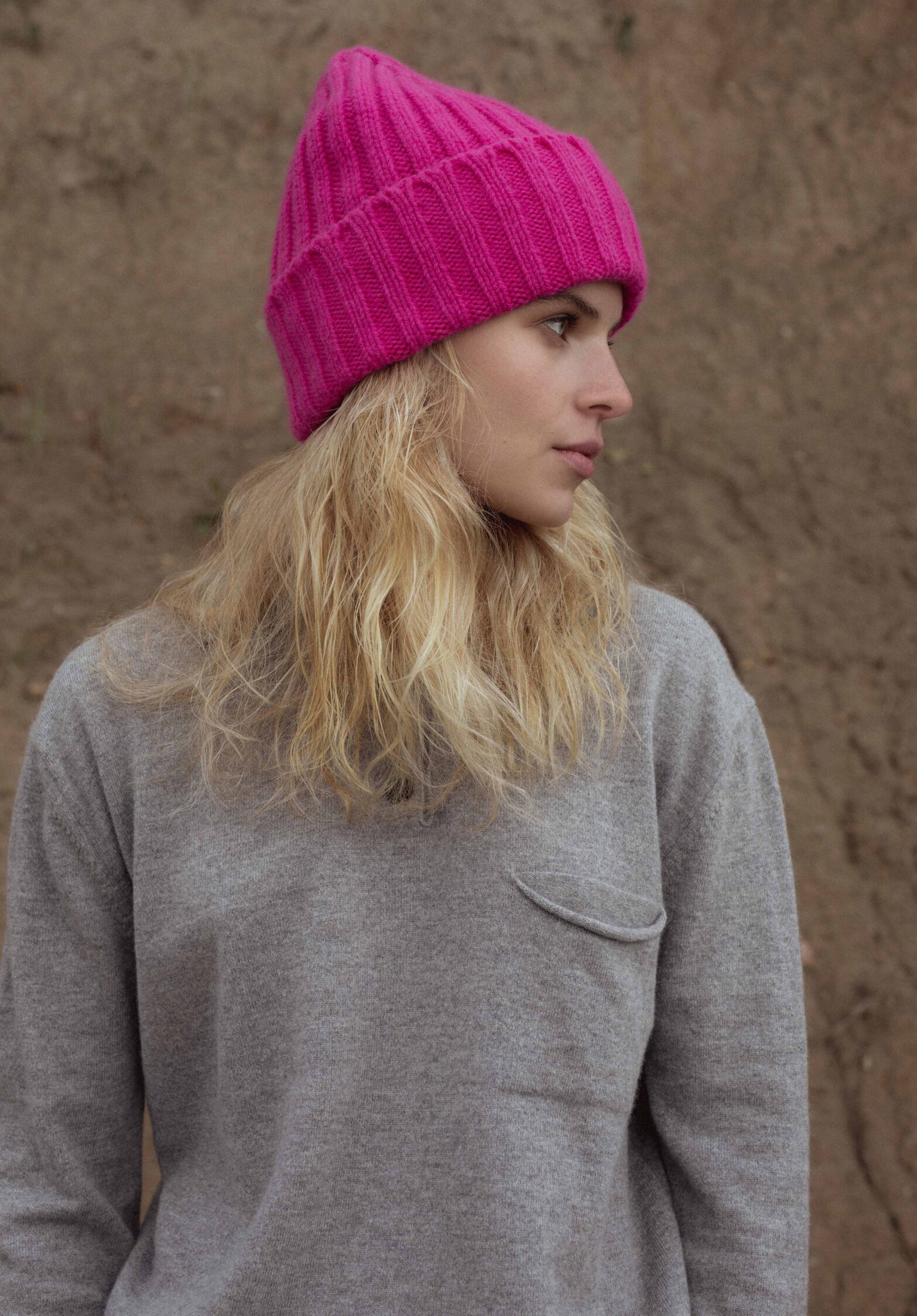 aras hat, fuchsia | unlabel fw 23/24