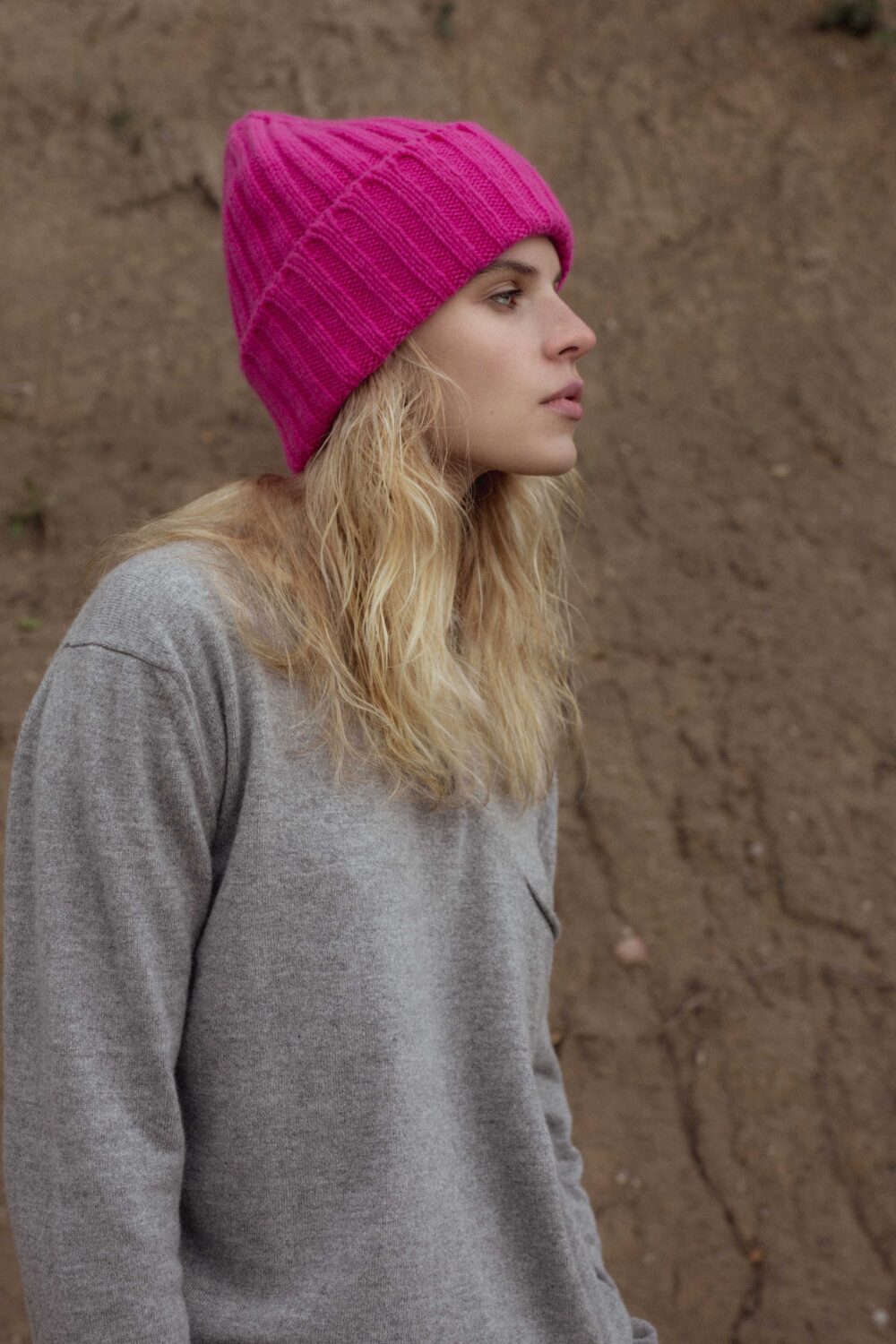 aras hat, fuchsia | unlabel fw 23/24