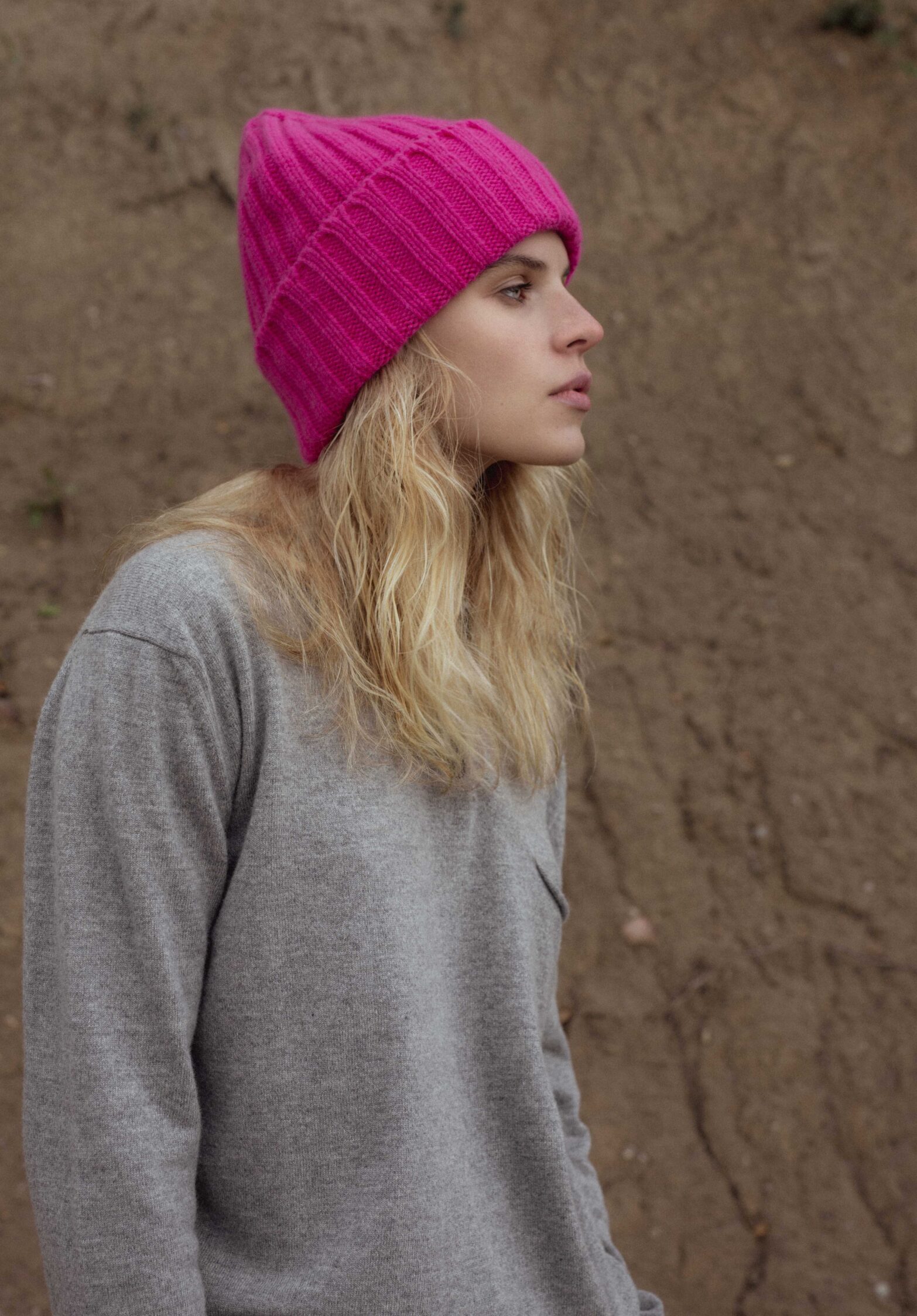 aras hat, fuchsia | unlabel fw 23/24