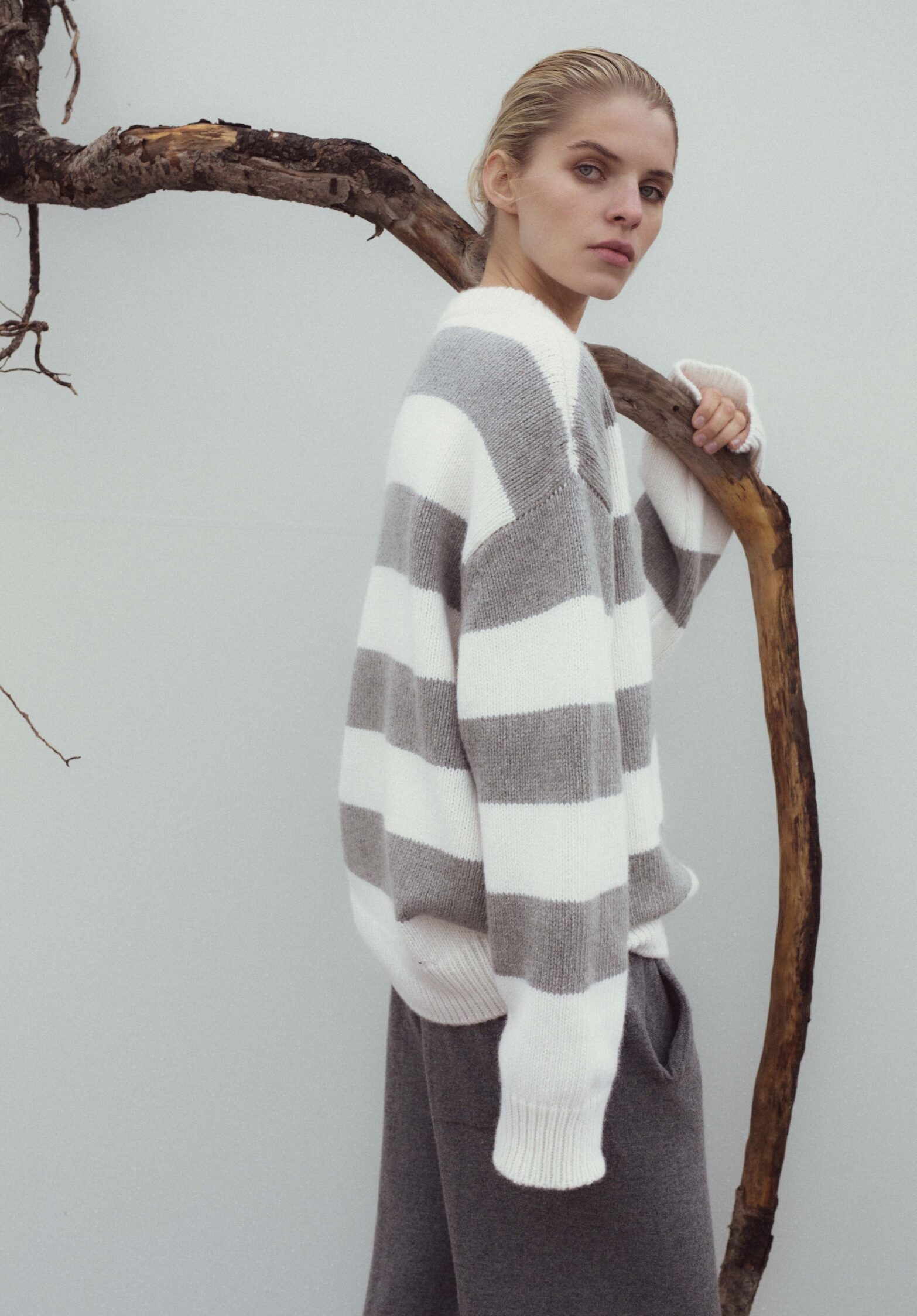 coal sweater striped | unlabel fw 23/24