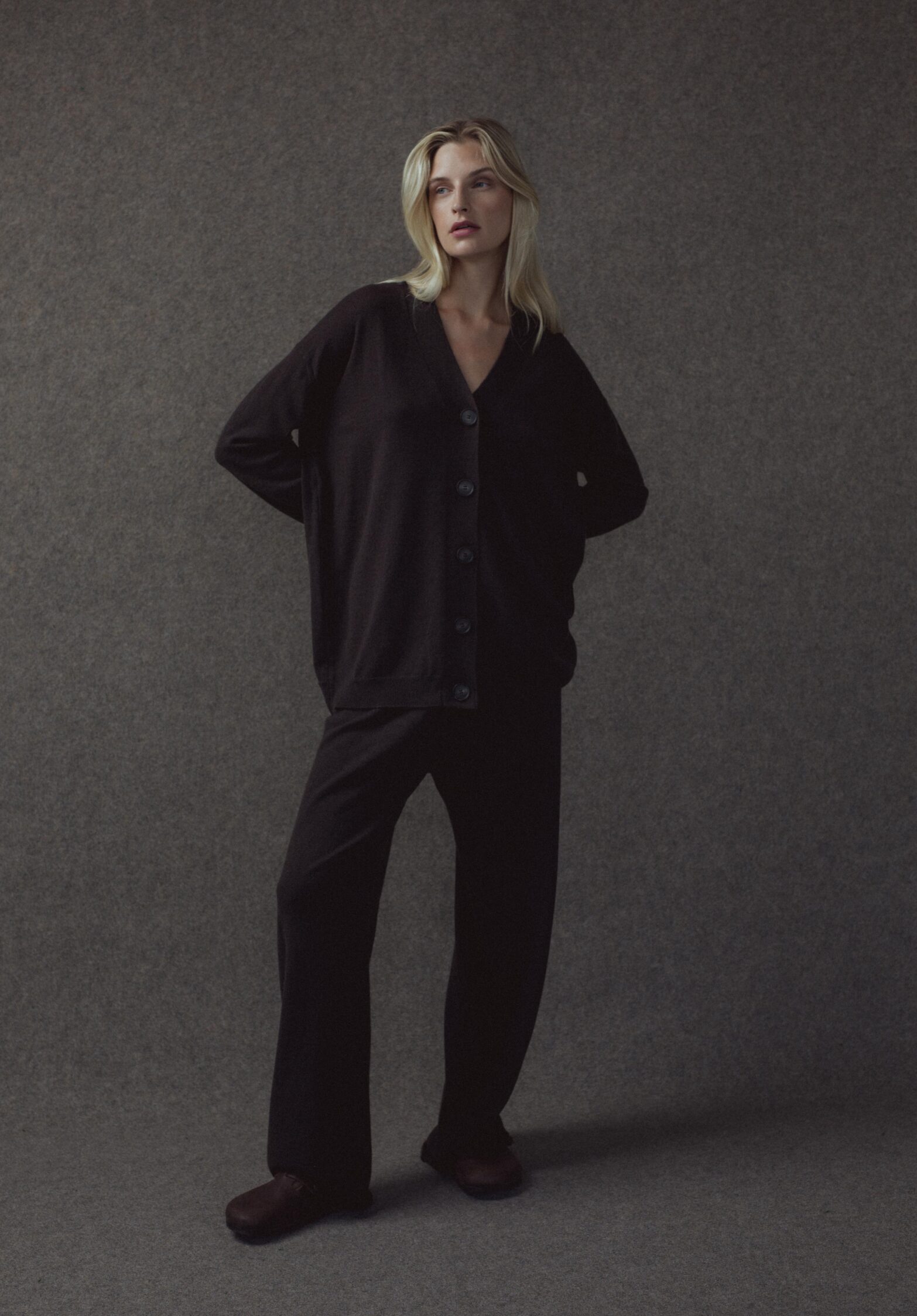 expect cardigan  | unlabel