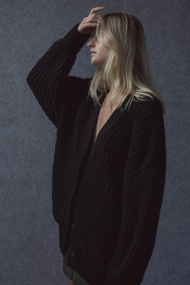 lonely cardigan  | unlabel