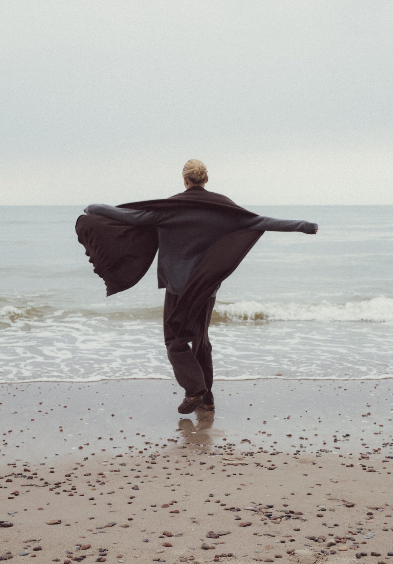 mistify scarf black | unlabel fw 23 24