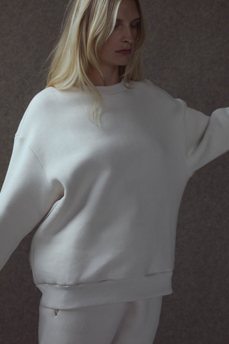 clove sweatshirt