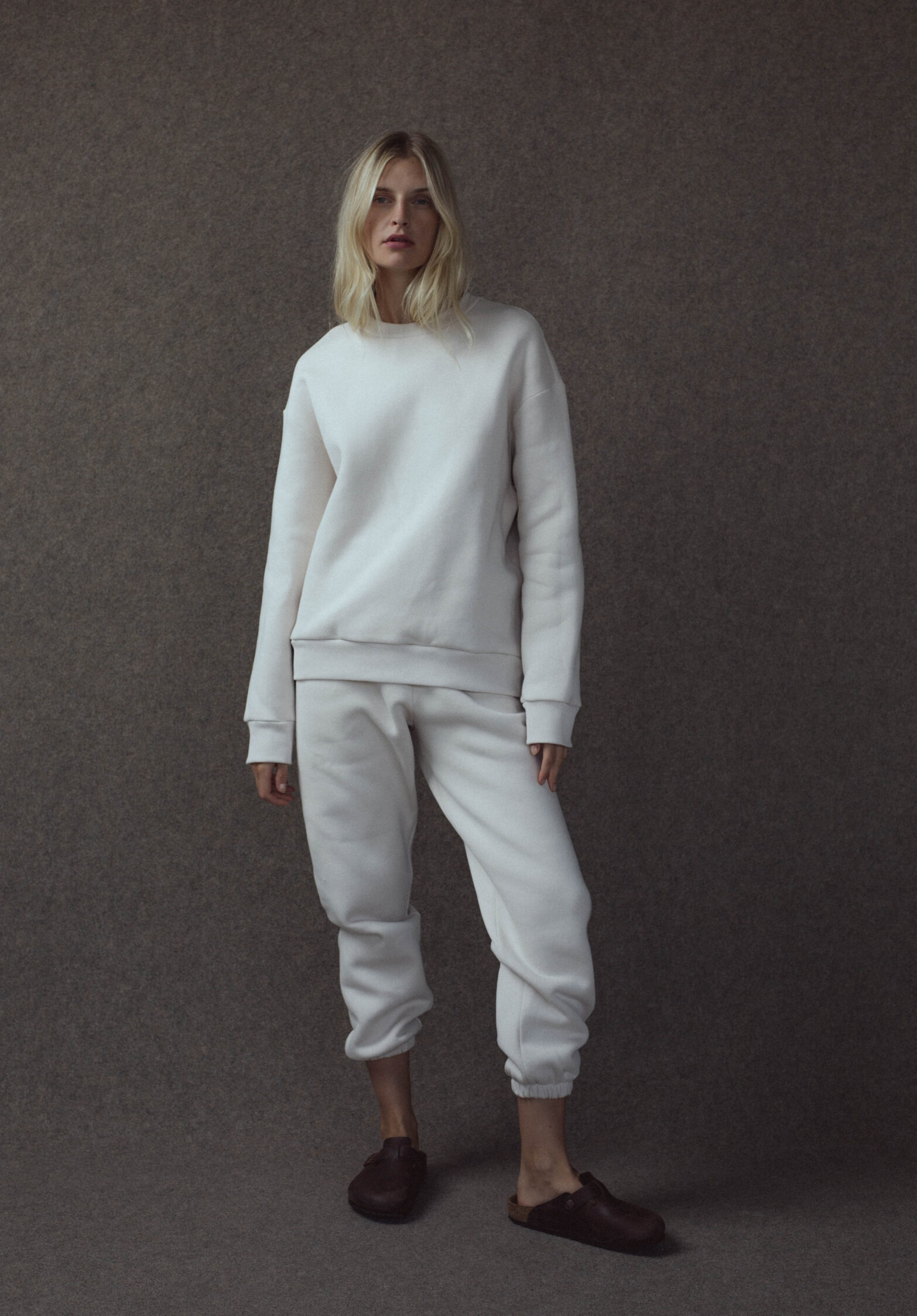 sweatshirt clove  | unlabel