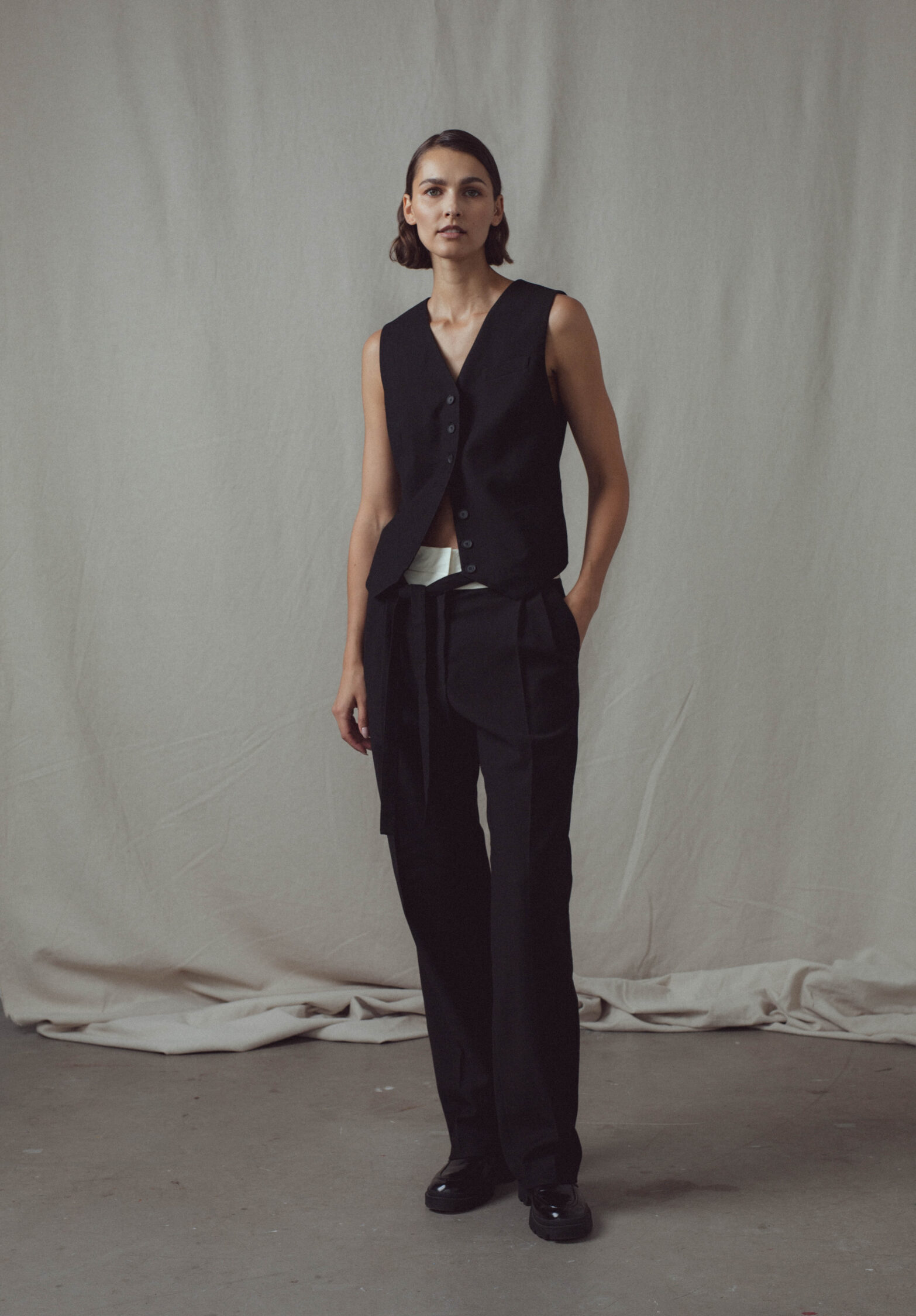 trousers mage  | unlabel