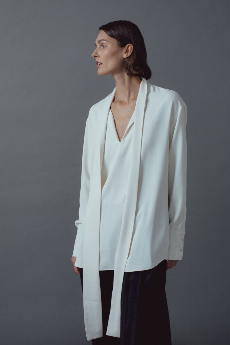 anne blouse