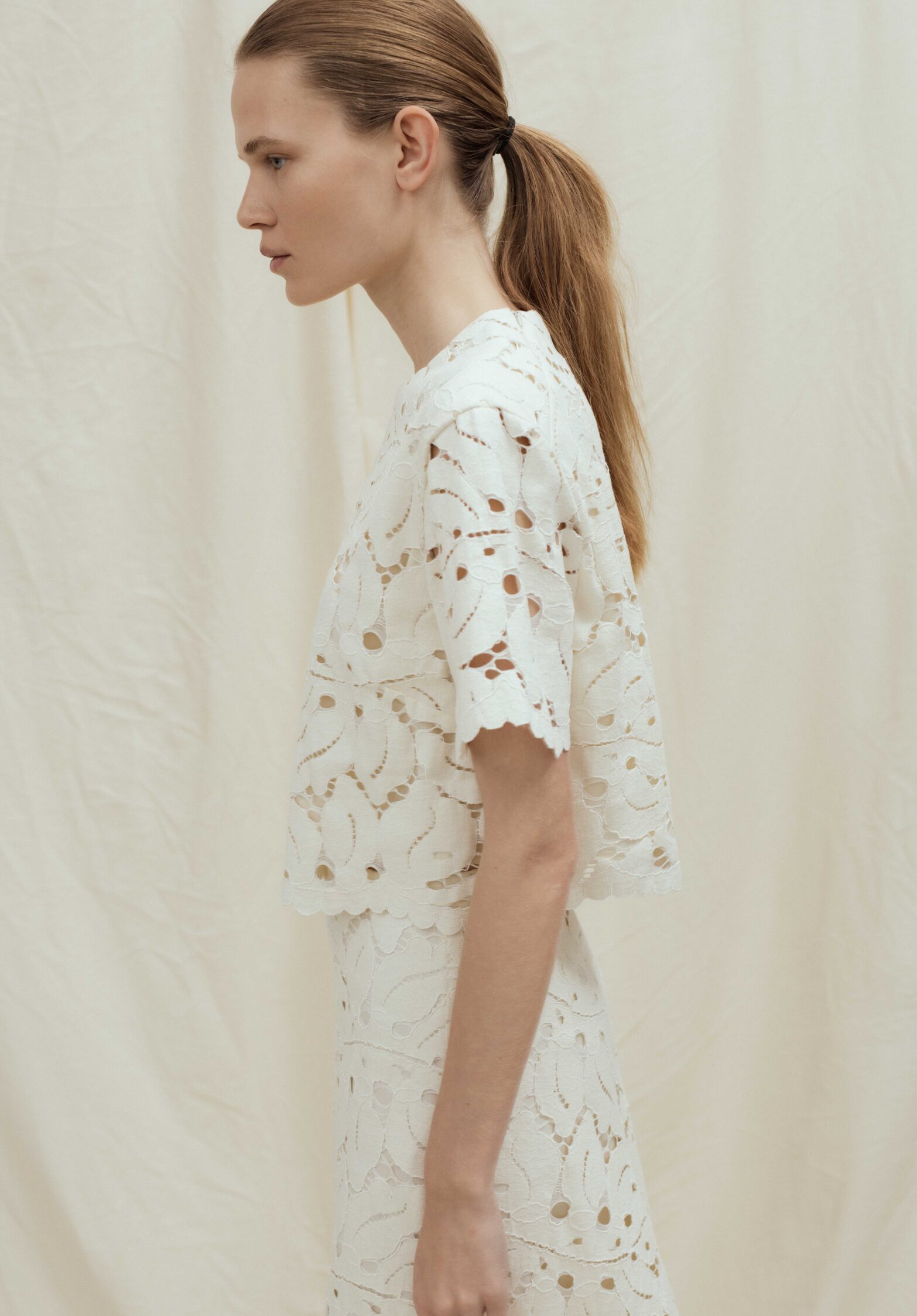 Tyr short sleeve crop top  | unlabel