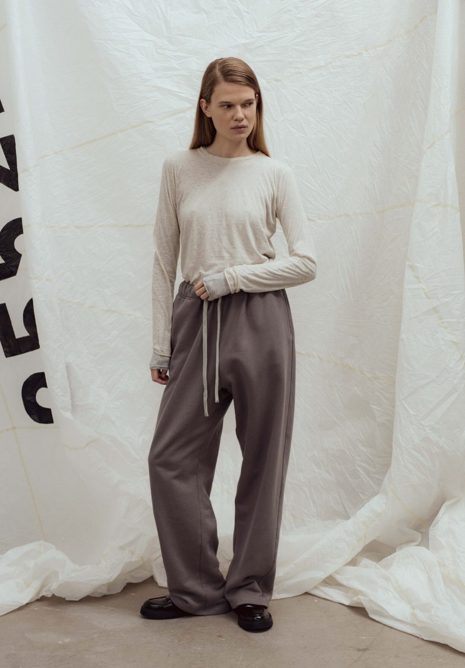Gunilla oversize sweatpants  | unlabel