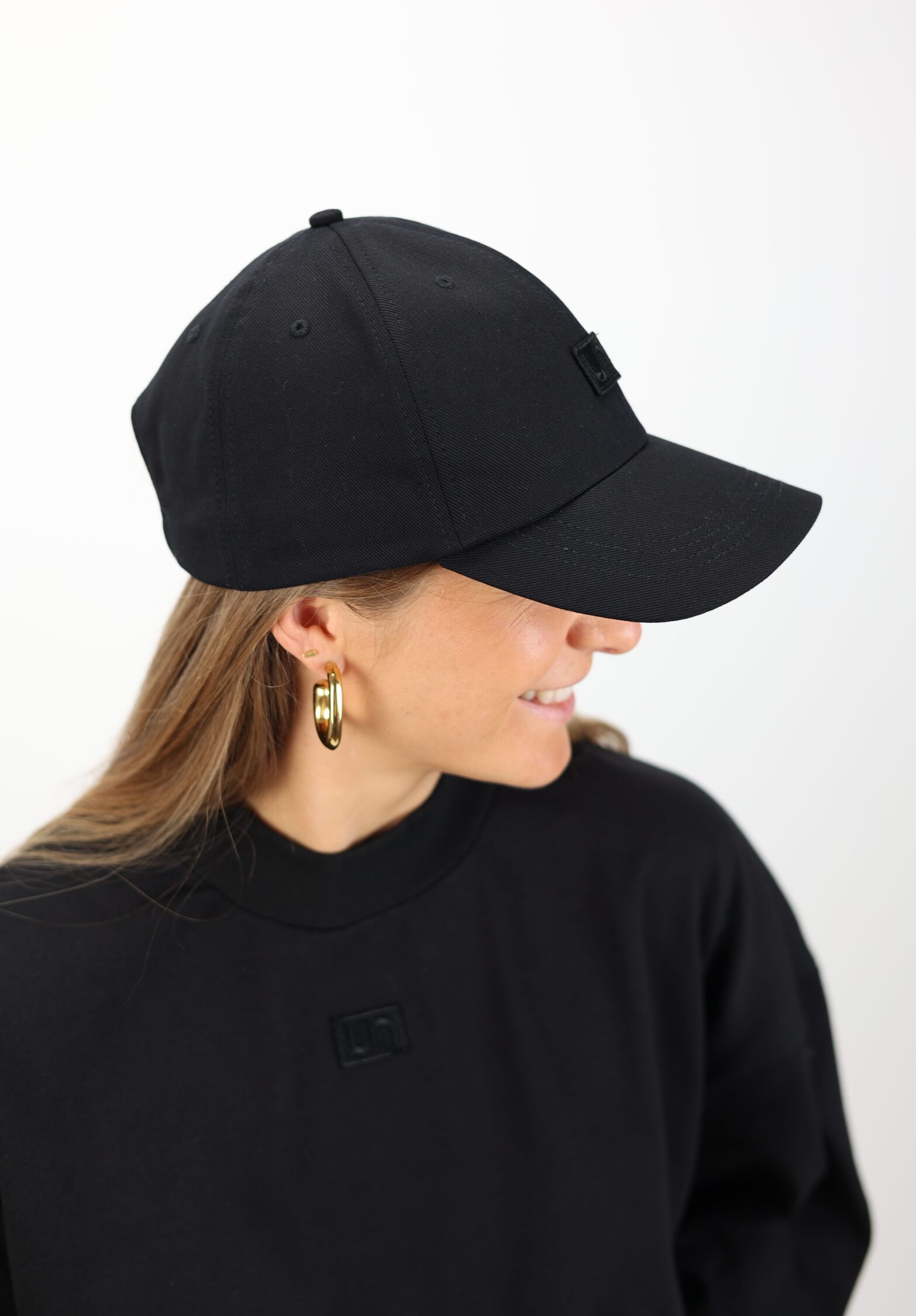 unlabel cap black black  | unlabel