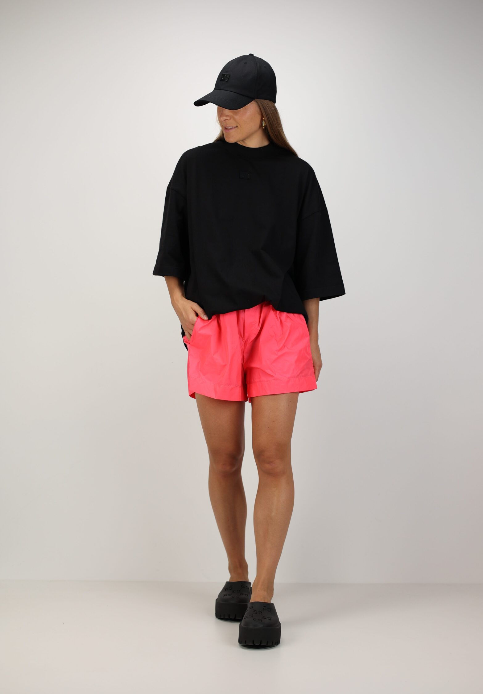 unlabel cap black black  | unlabel