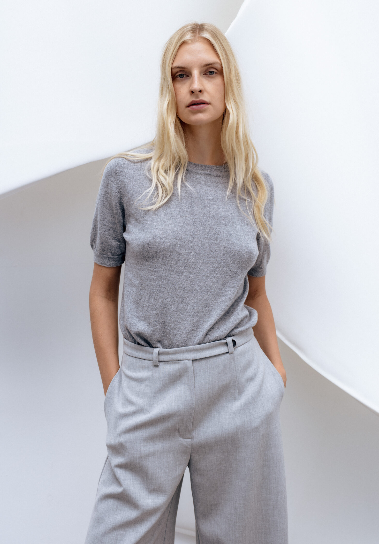 sweater akagi  | unlabel