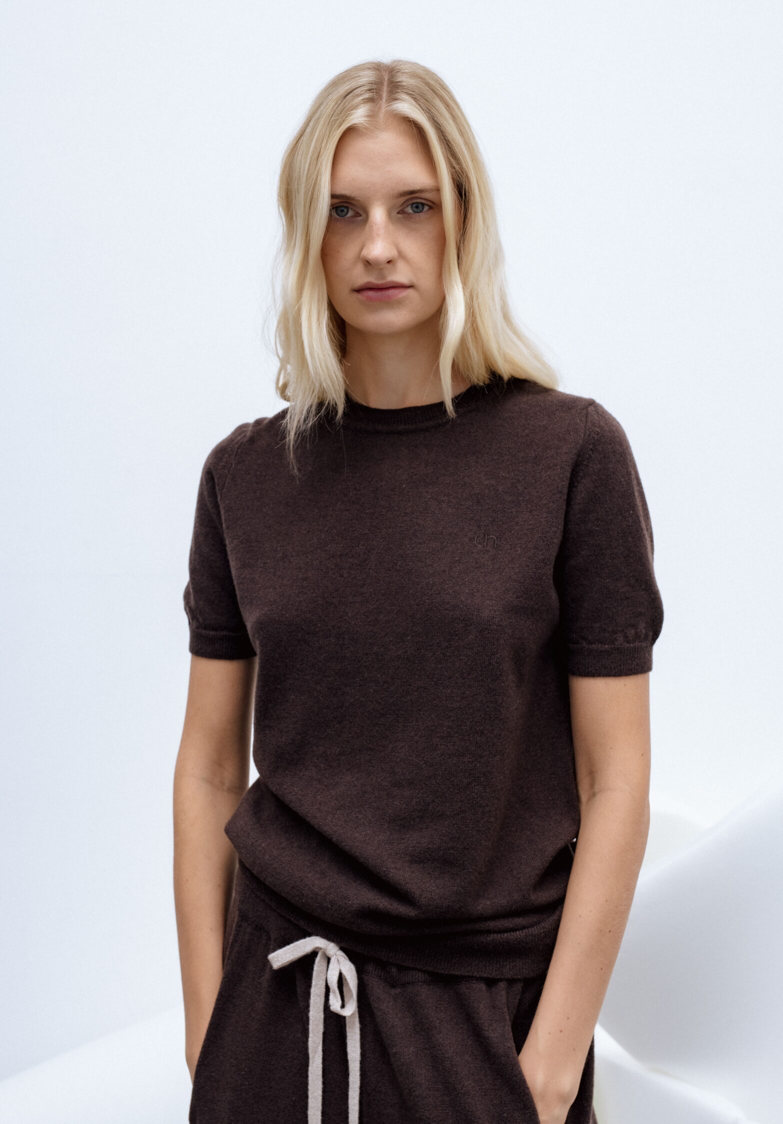 sweater alps  | unlabel