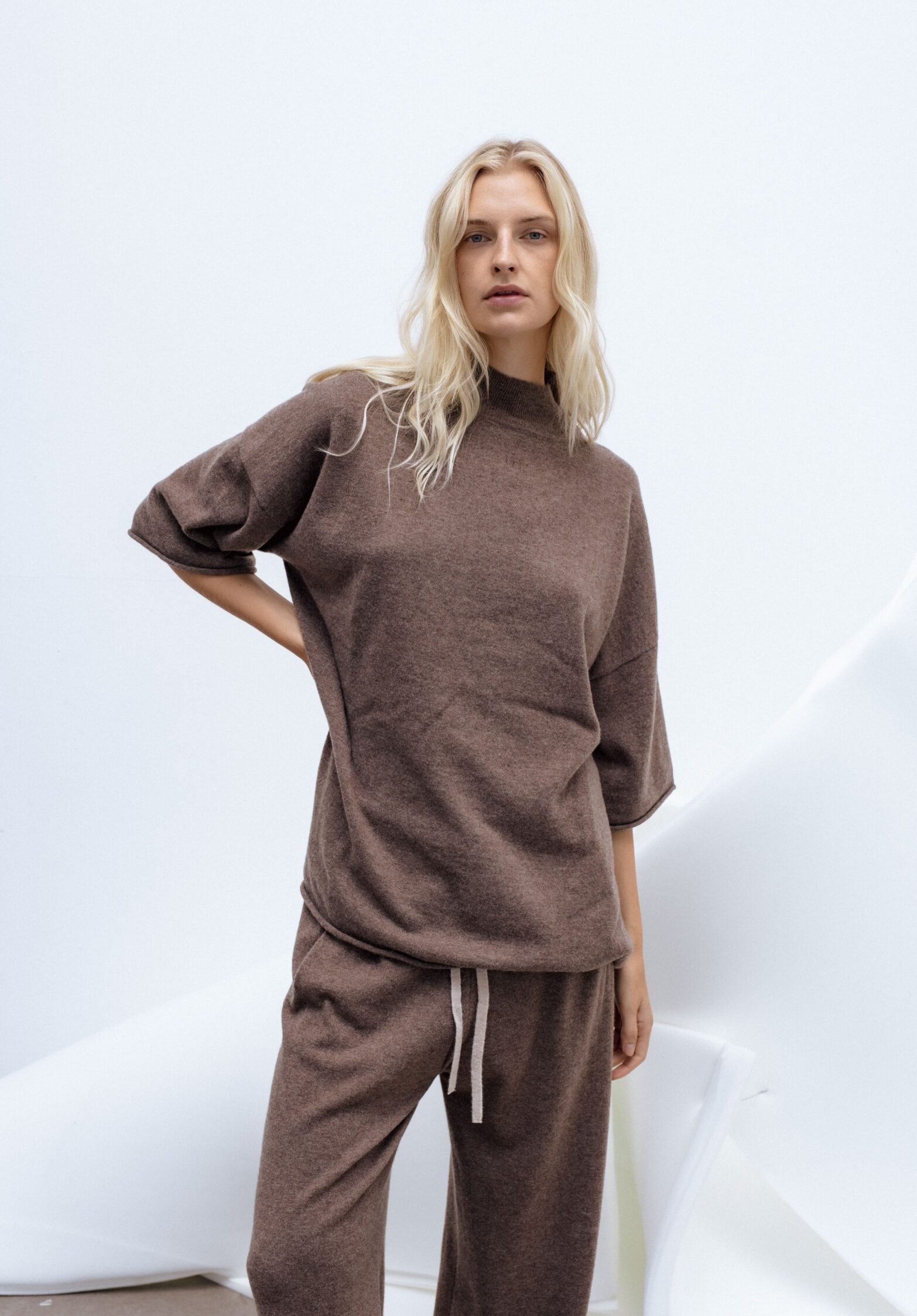 sweater gaua  | unlabel