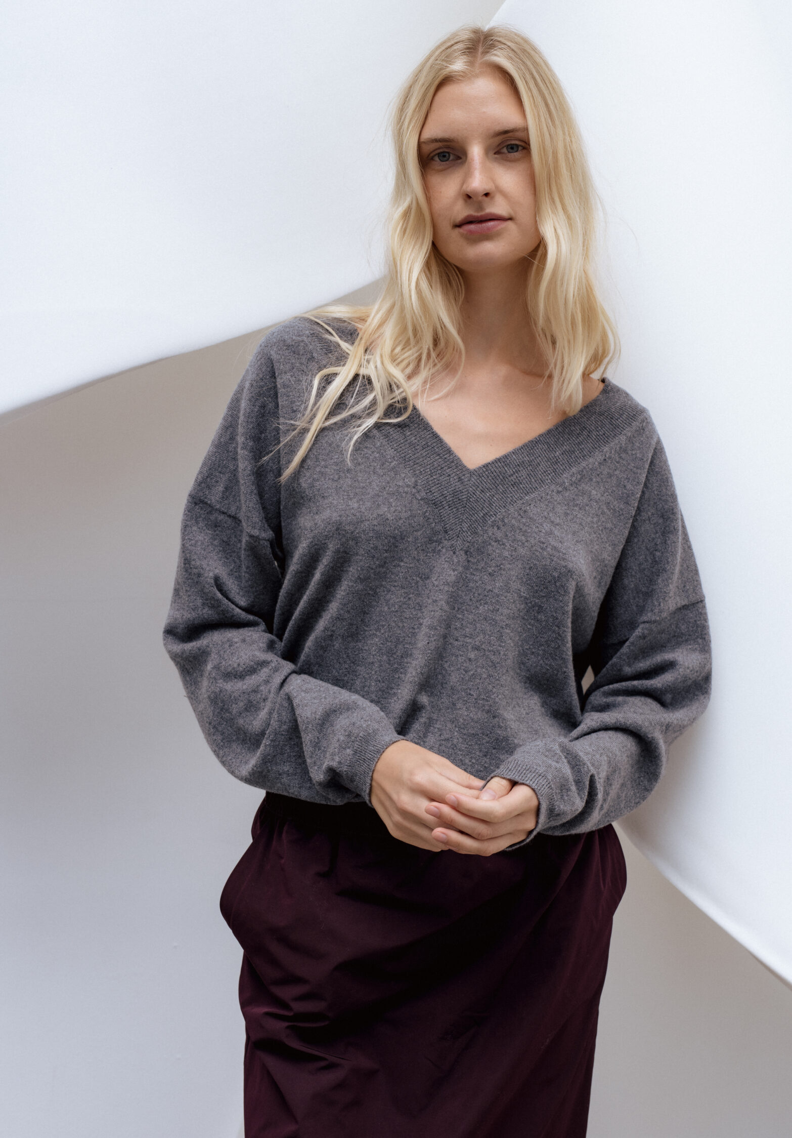 sweater peak  | unlabel