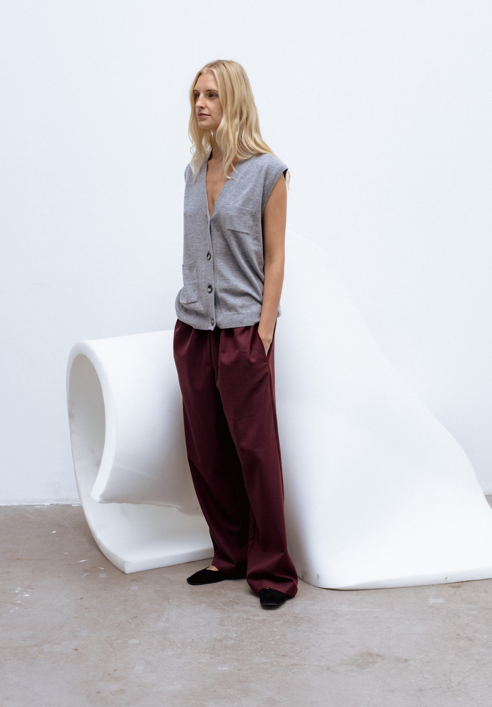 vest kone  | unlabel