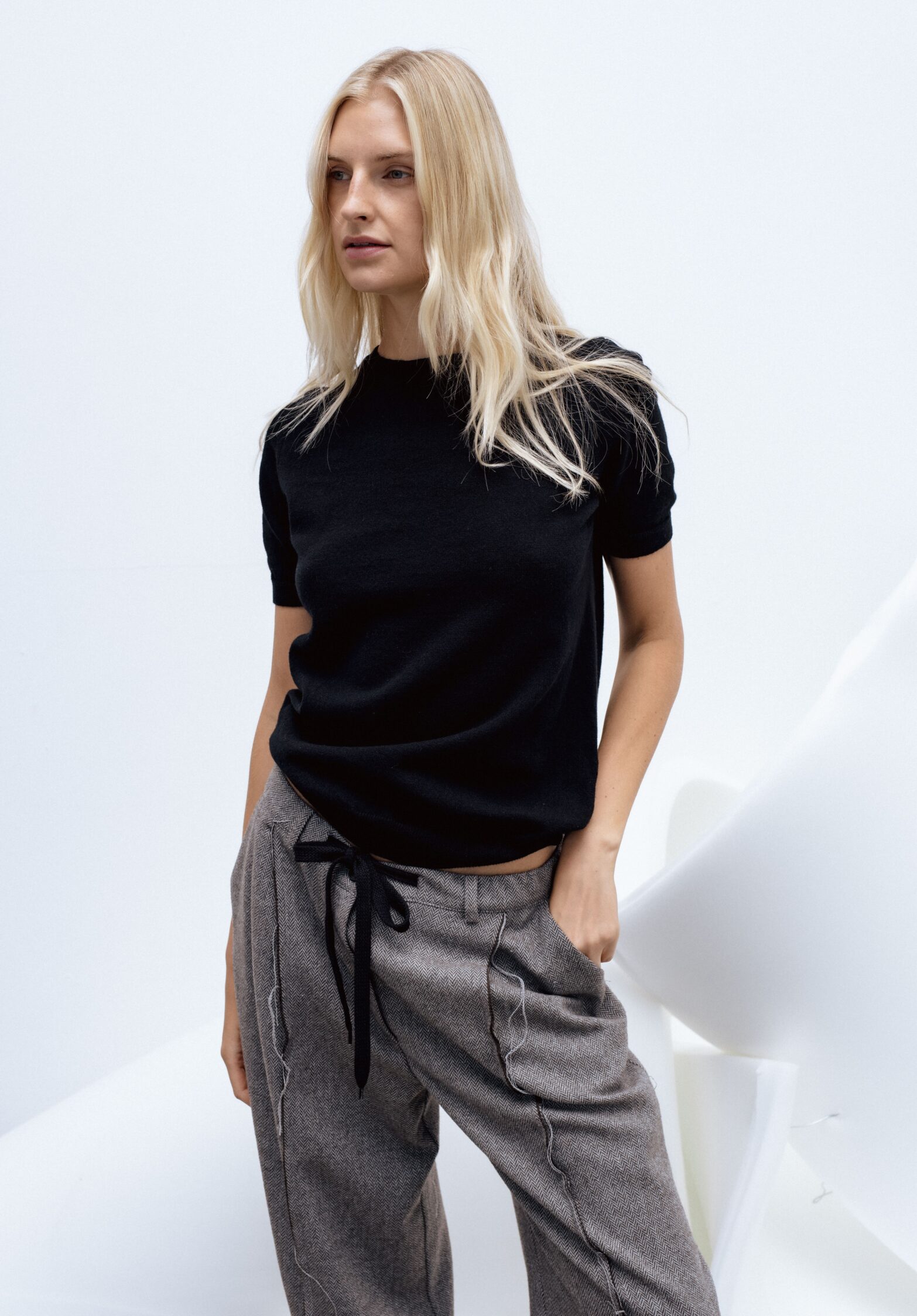 Akutan short sleeve sweater  | unlabel