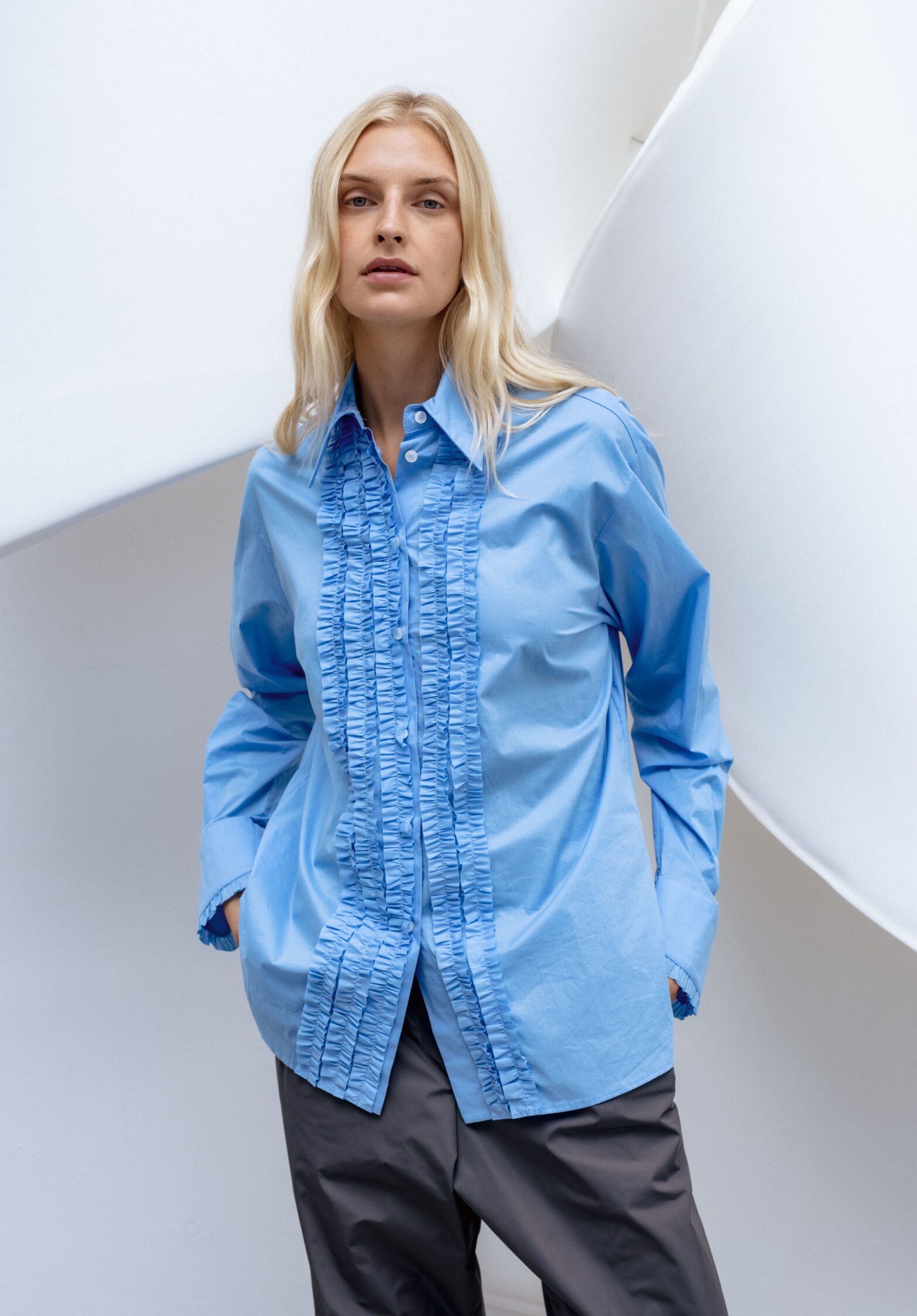 Crisp ruffled shirt  | unlabel