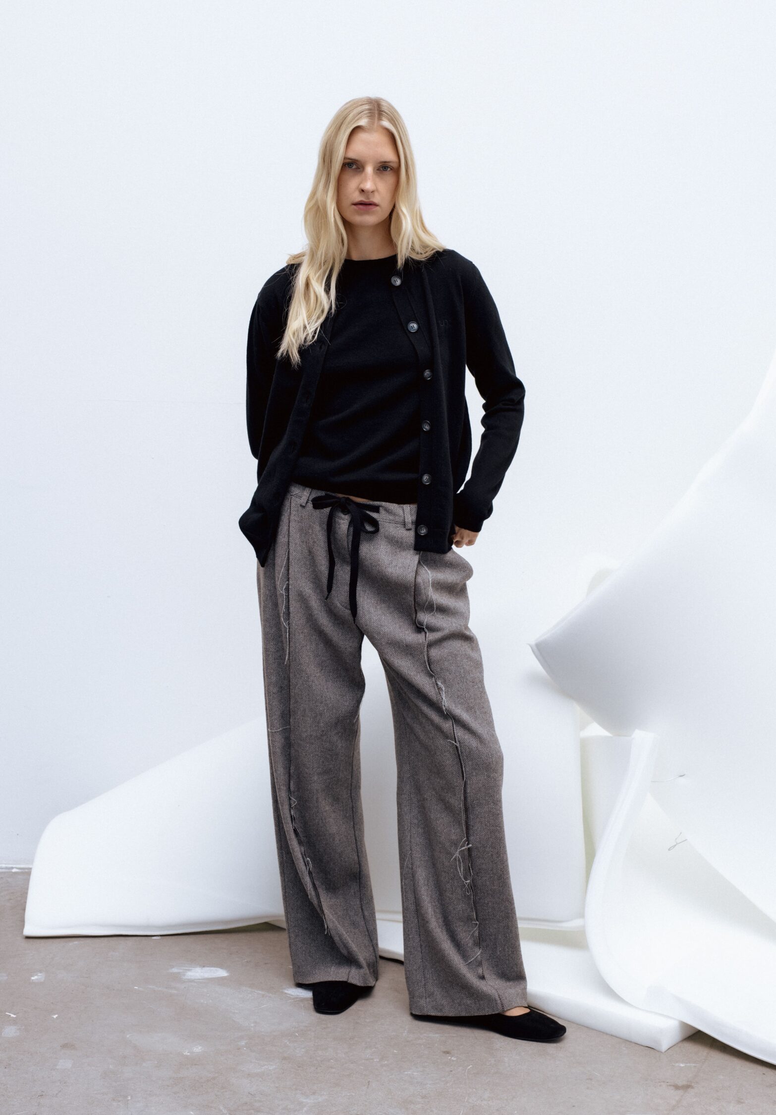 Nantai knitted cardigan  | unlabel