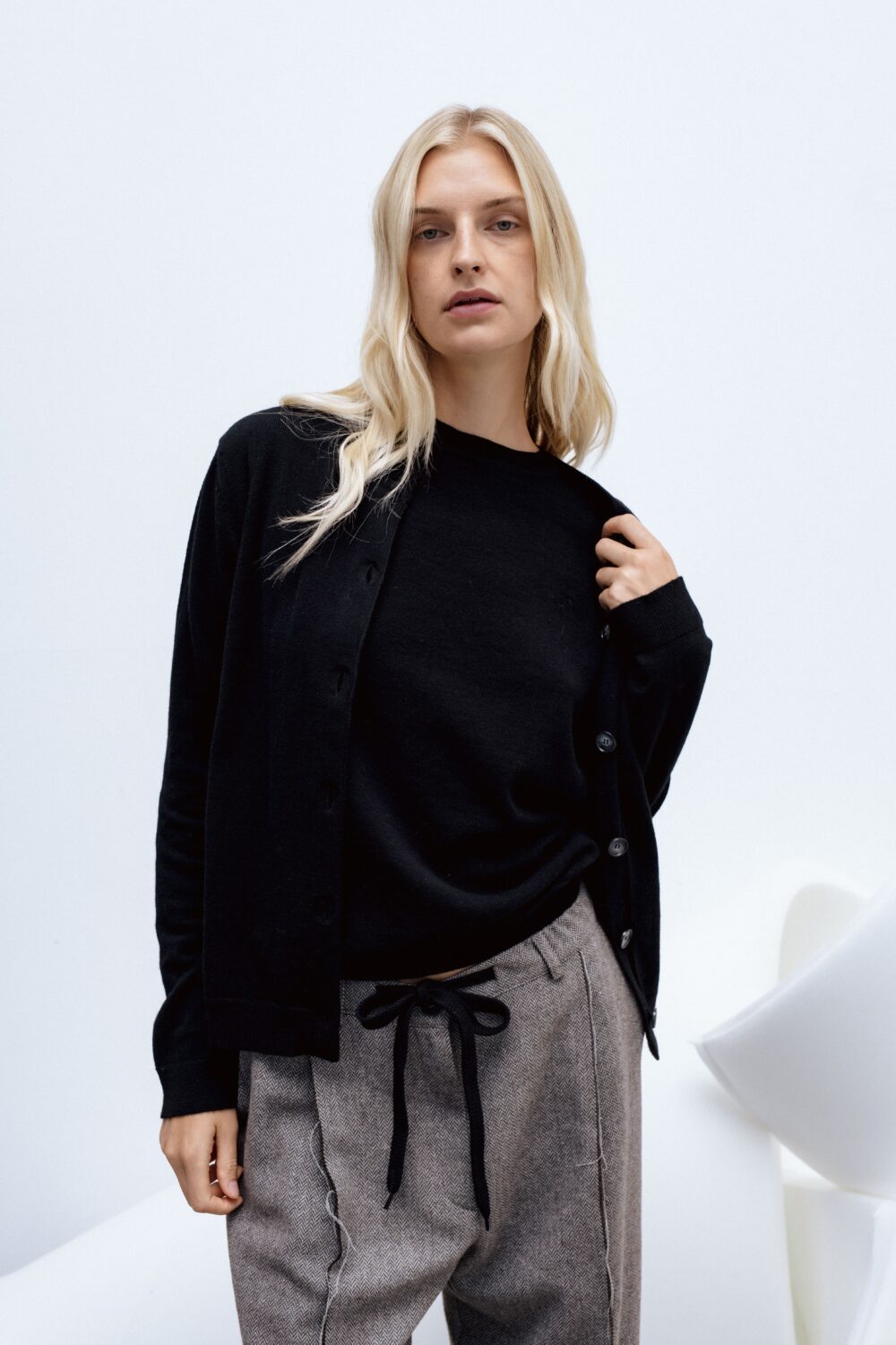 Nantai knitted cardigan  | unlabel