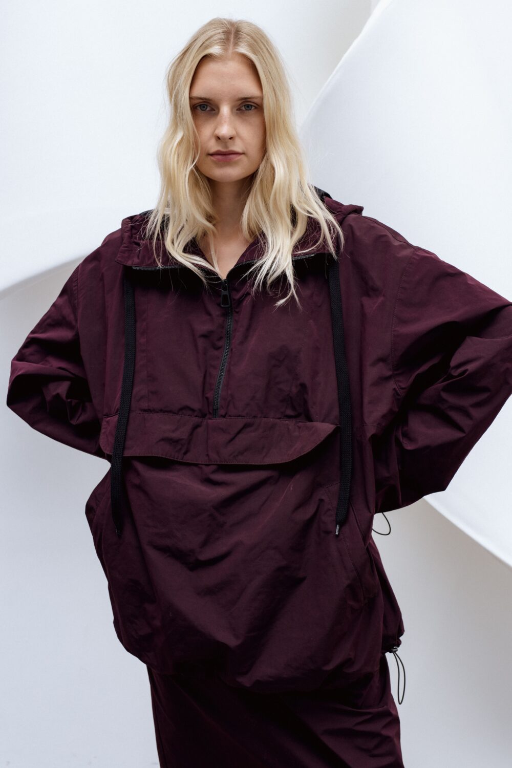 curl hooded anorak  | unlabel