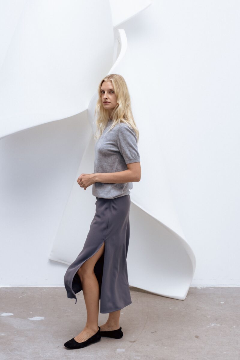 Tide slip skirt