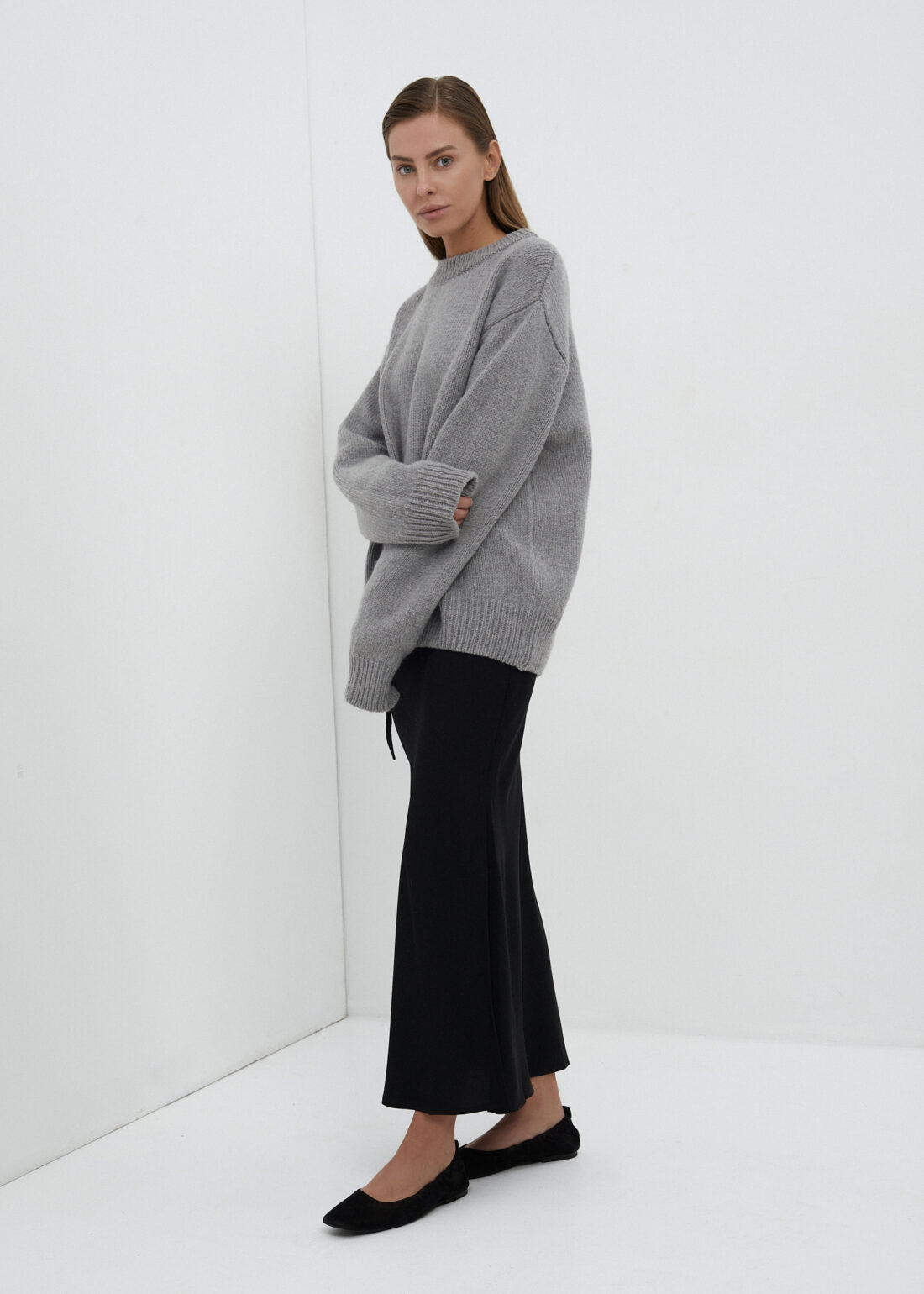 Foam sweater  | unlabel