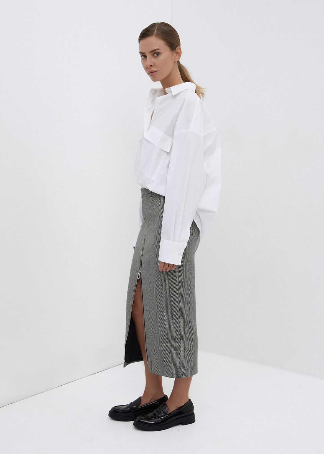 Mistral pencil skirt with zipper  | unlabel