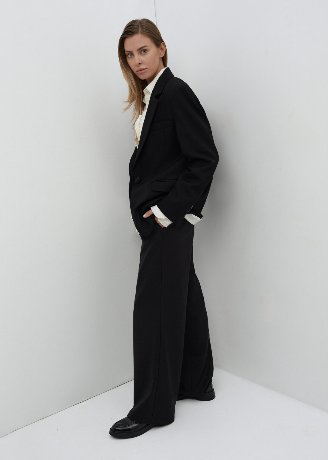 Puff drawstring pants  | unlabel
