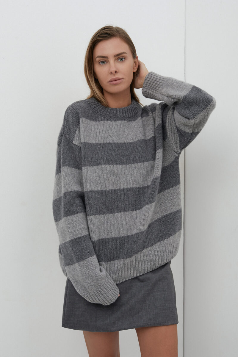 shaje sweater