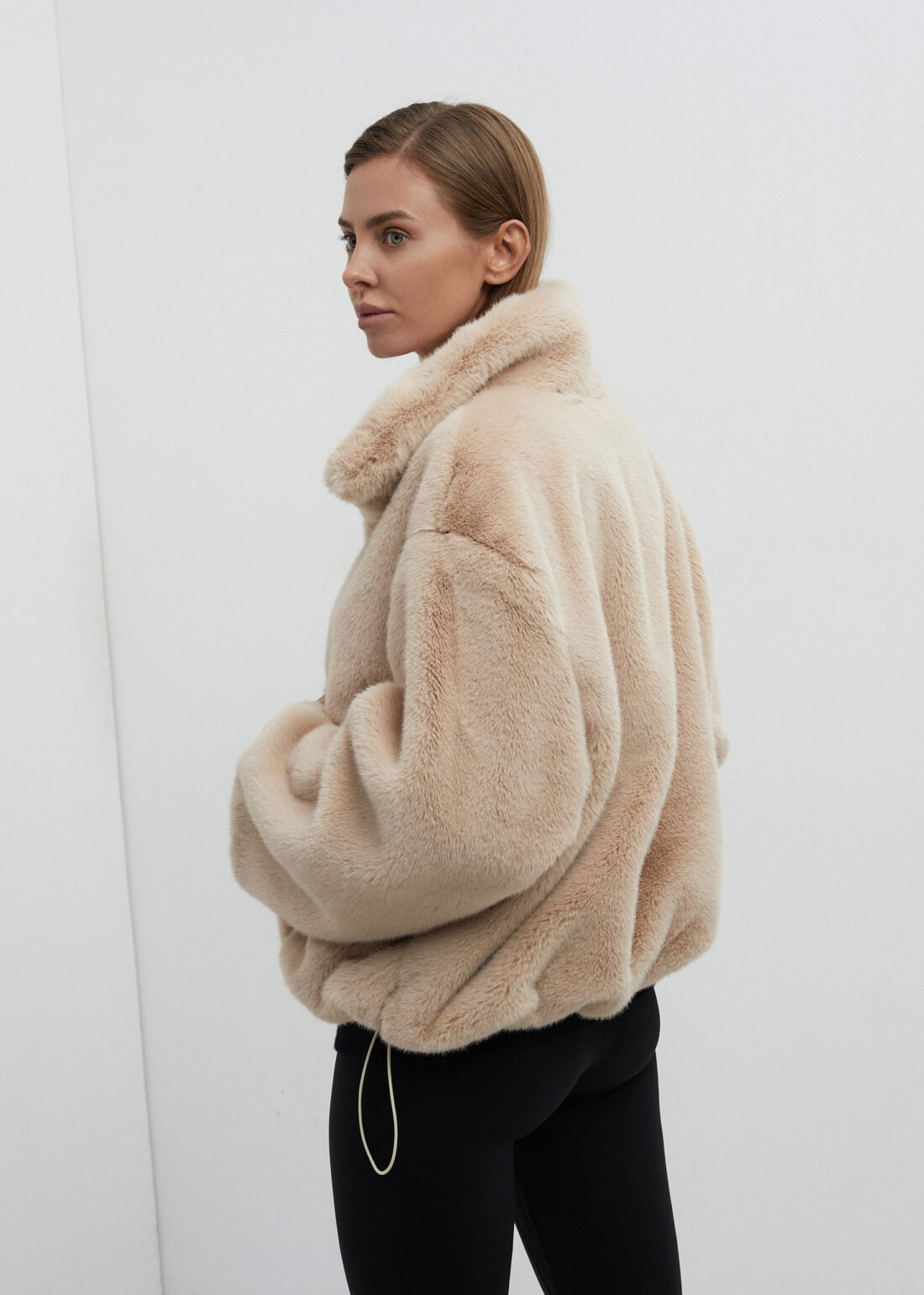 Slope fur coat  | unlabel