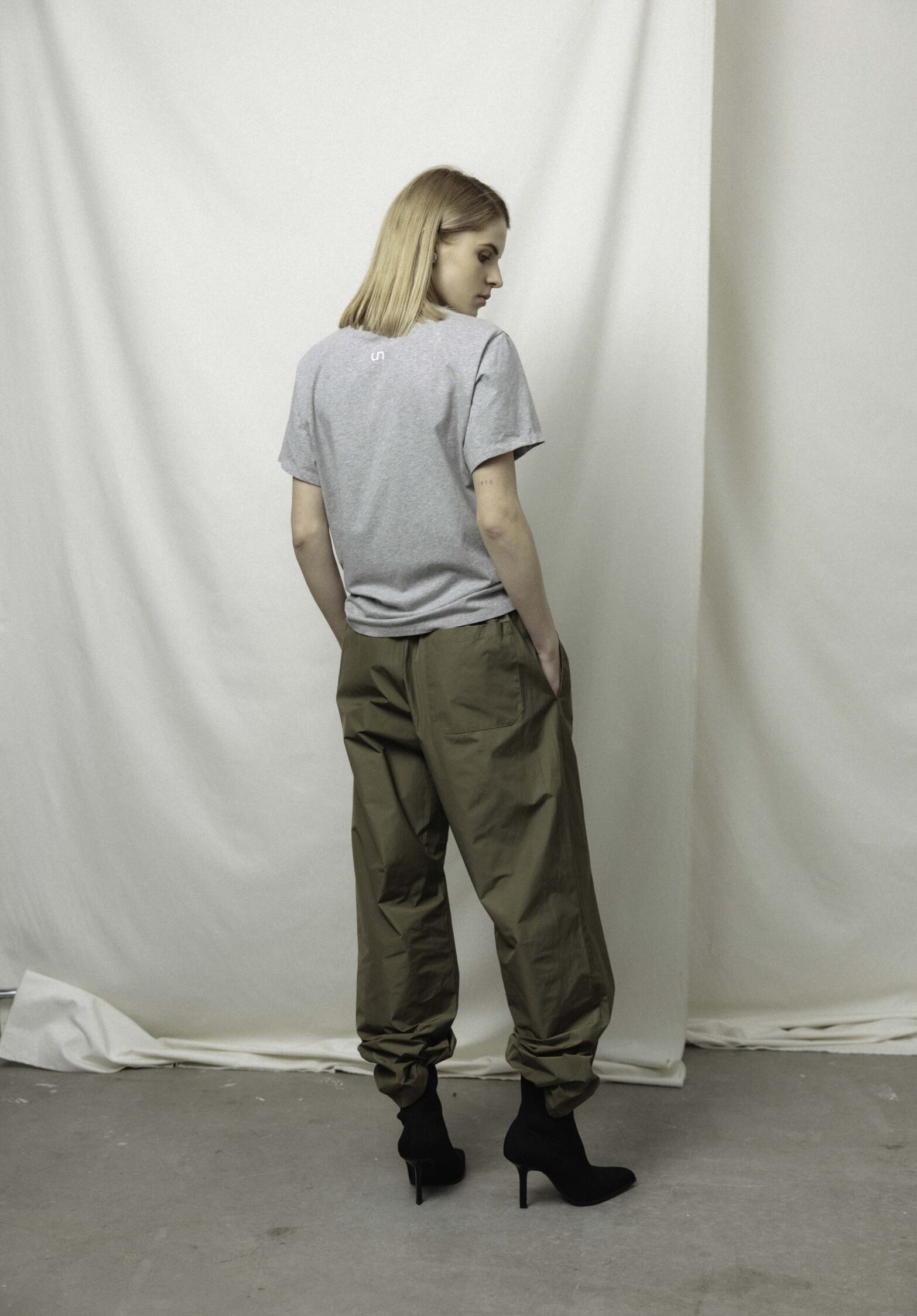 isleen casual pants  | unlabel