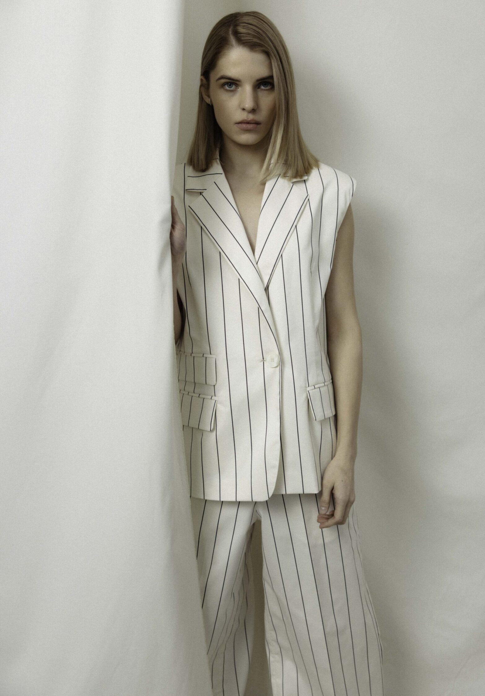 otra waistcoat  | unlabel