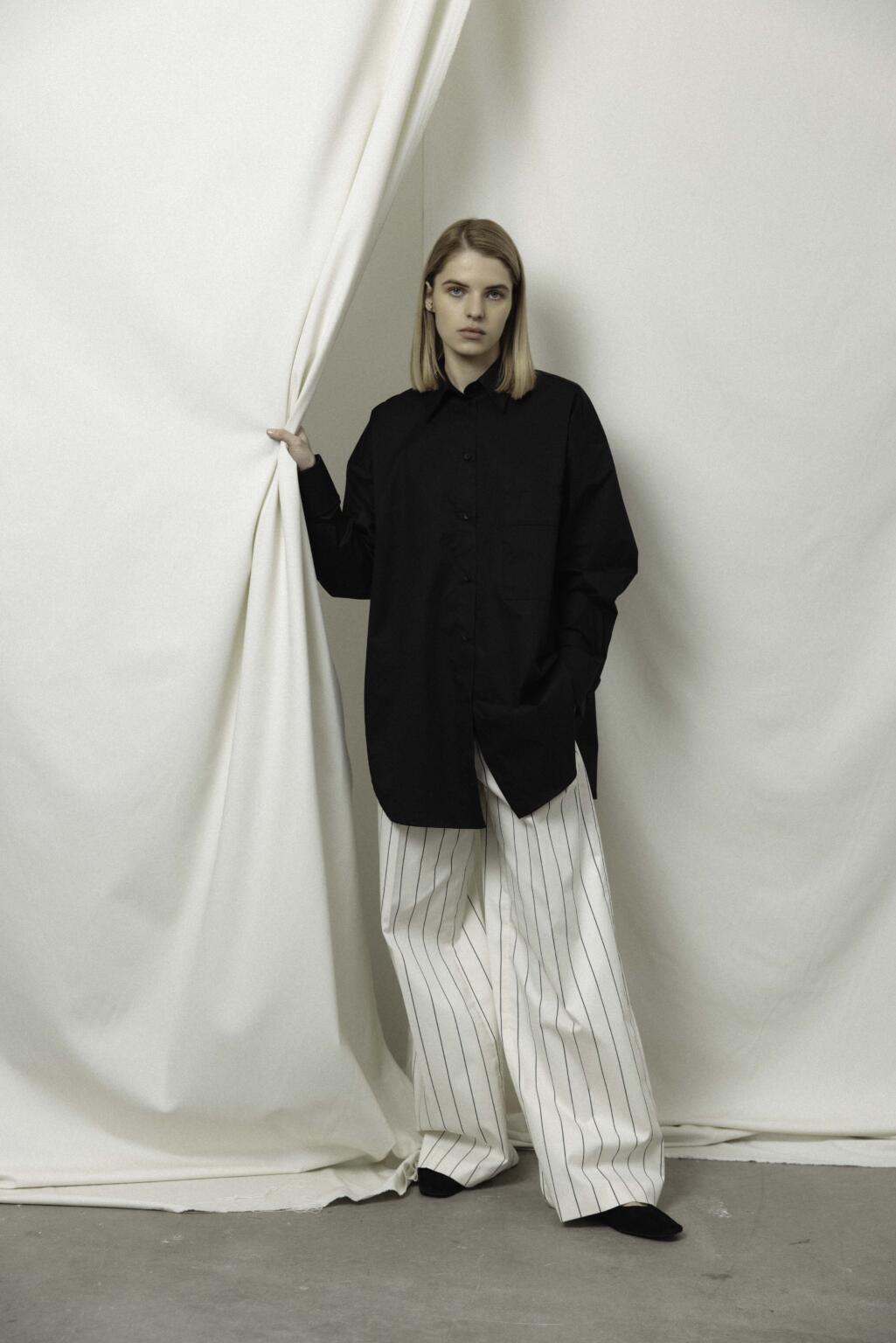 win oversize shirt  | unlabel