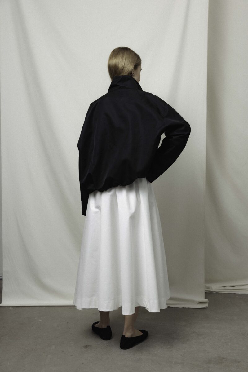gildi light jacket with zipper  | unlabel
