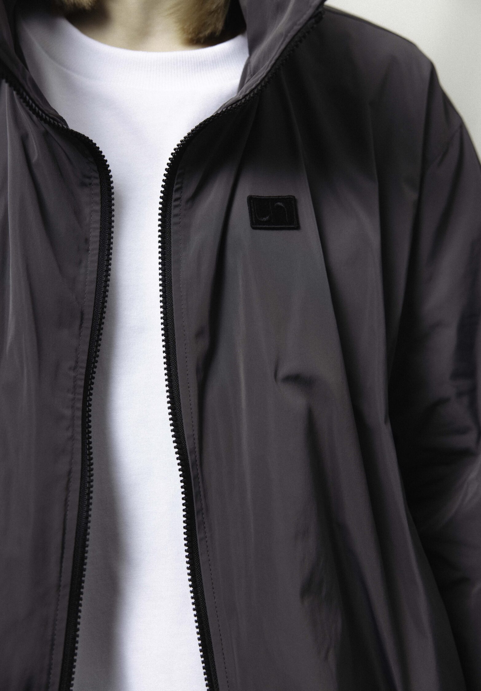 gildi light jacket with zipper  | unlabel