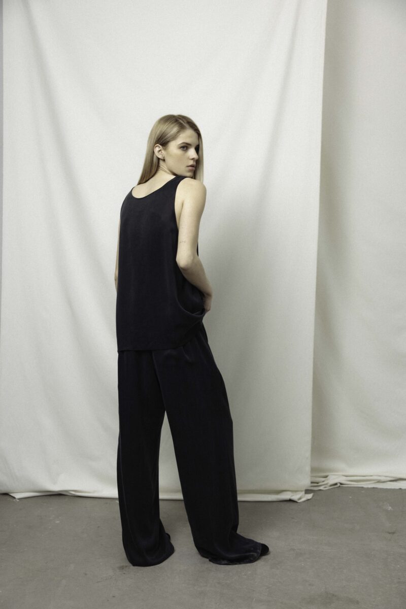 narva pants  | unlabel