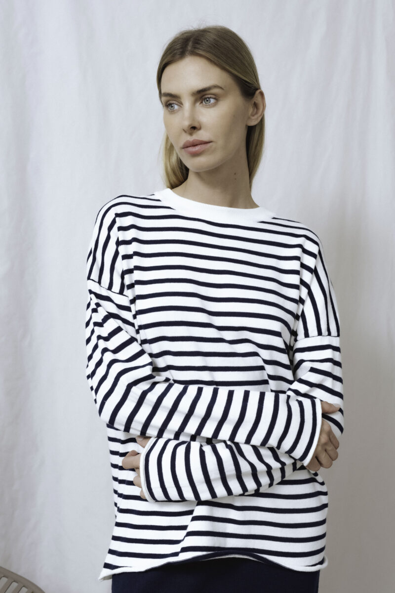 Coral sweater  | unlabel