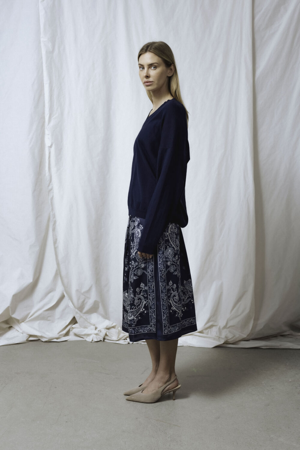 Loing skirt  | unlabel