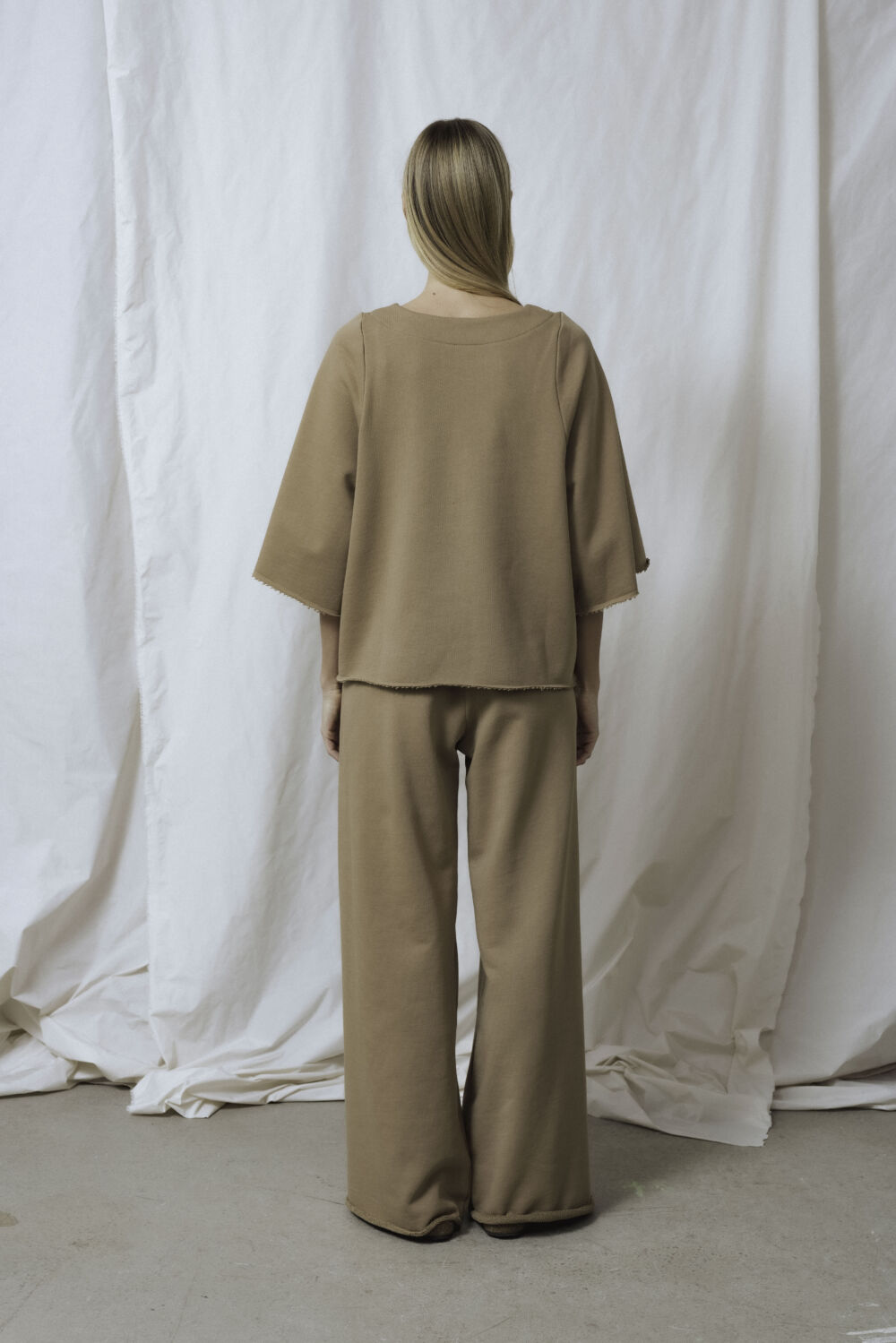 Mokau sweattop  | unlabel