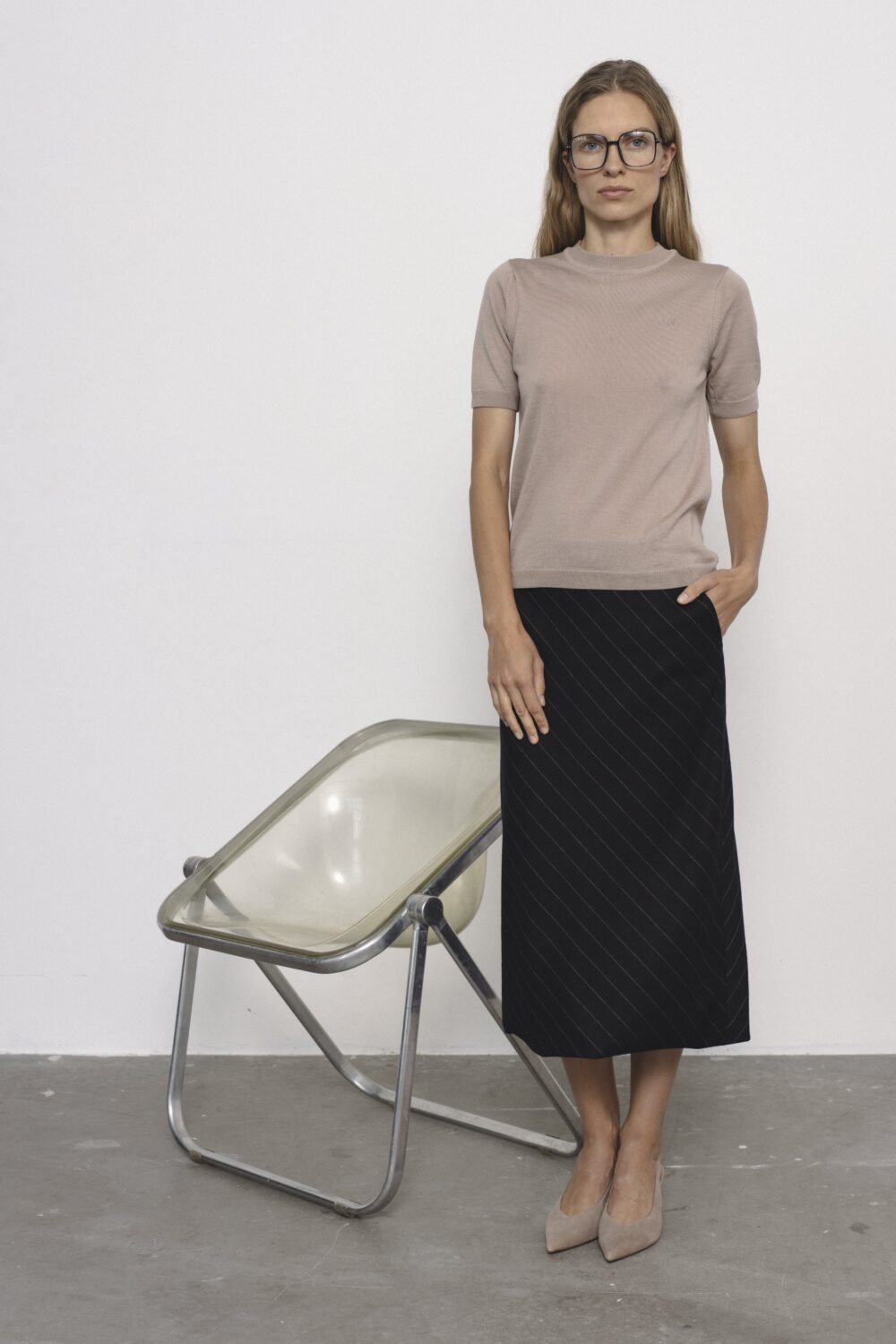 Women's clothing fashion. Chloe4 top min from unlabel f/w 25'26 collection. Minimalist style, modern design, premium quality womenswear. Made in Lithuania.