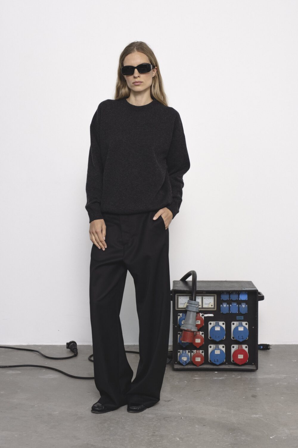 Women's clothing fashion. Hana4 sweater min from unlabel f/w 25'26 collection. Minimalist style, modern design, premium quality womenswear. Made in Lithuania.